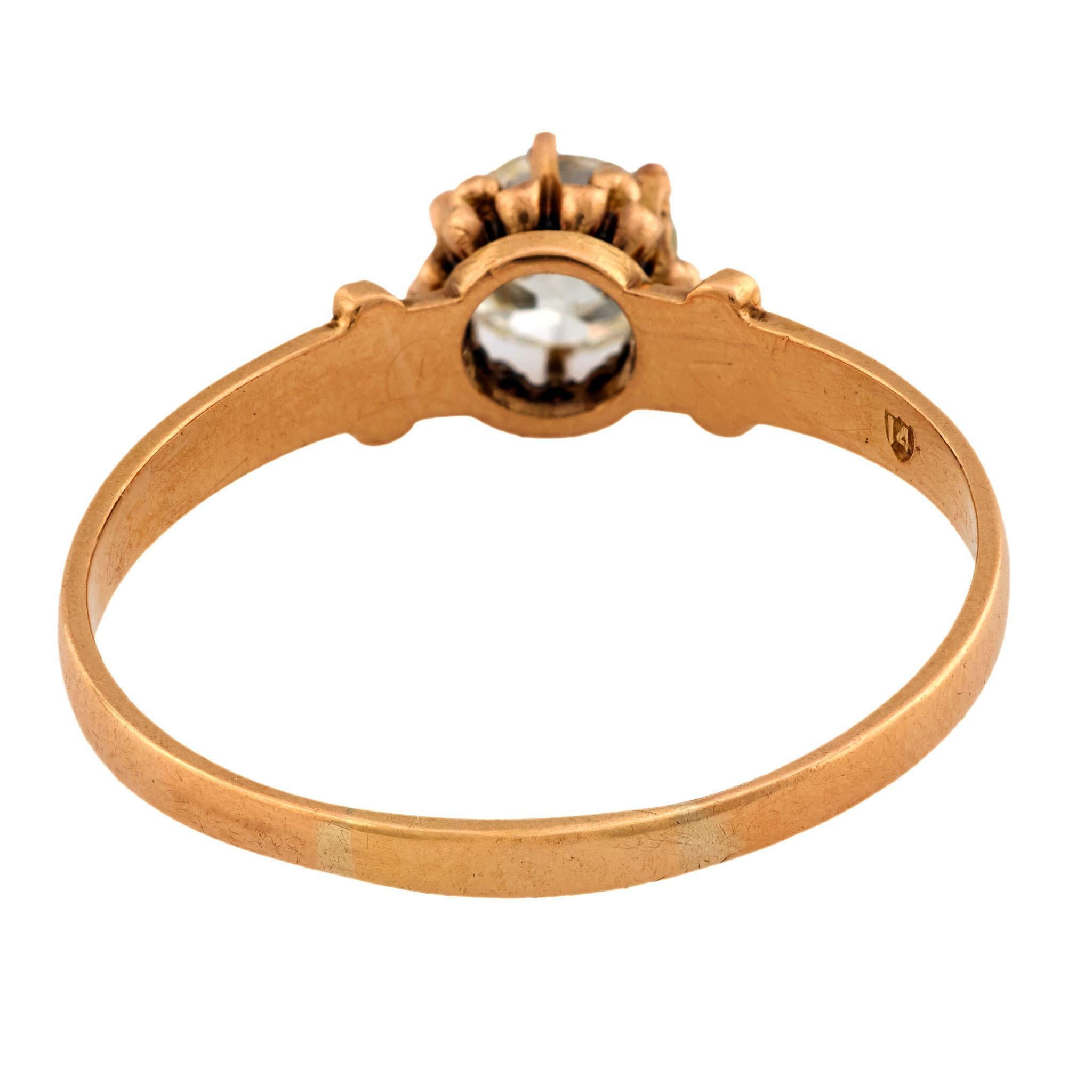 Taglio vecchia miniera Anello di fidanzamento vittoriano con diamante 14k da 0,65 carati in vendita