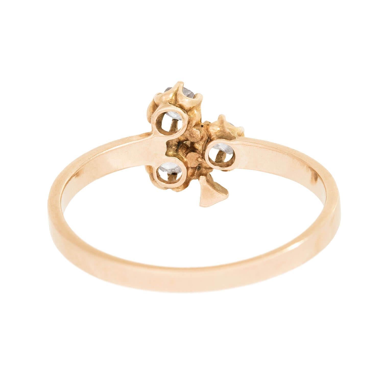 Victorian 14k Diamond Trefoil Ring In condizioni buone in vendita a Narberth, PA