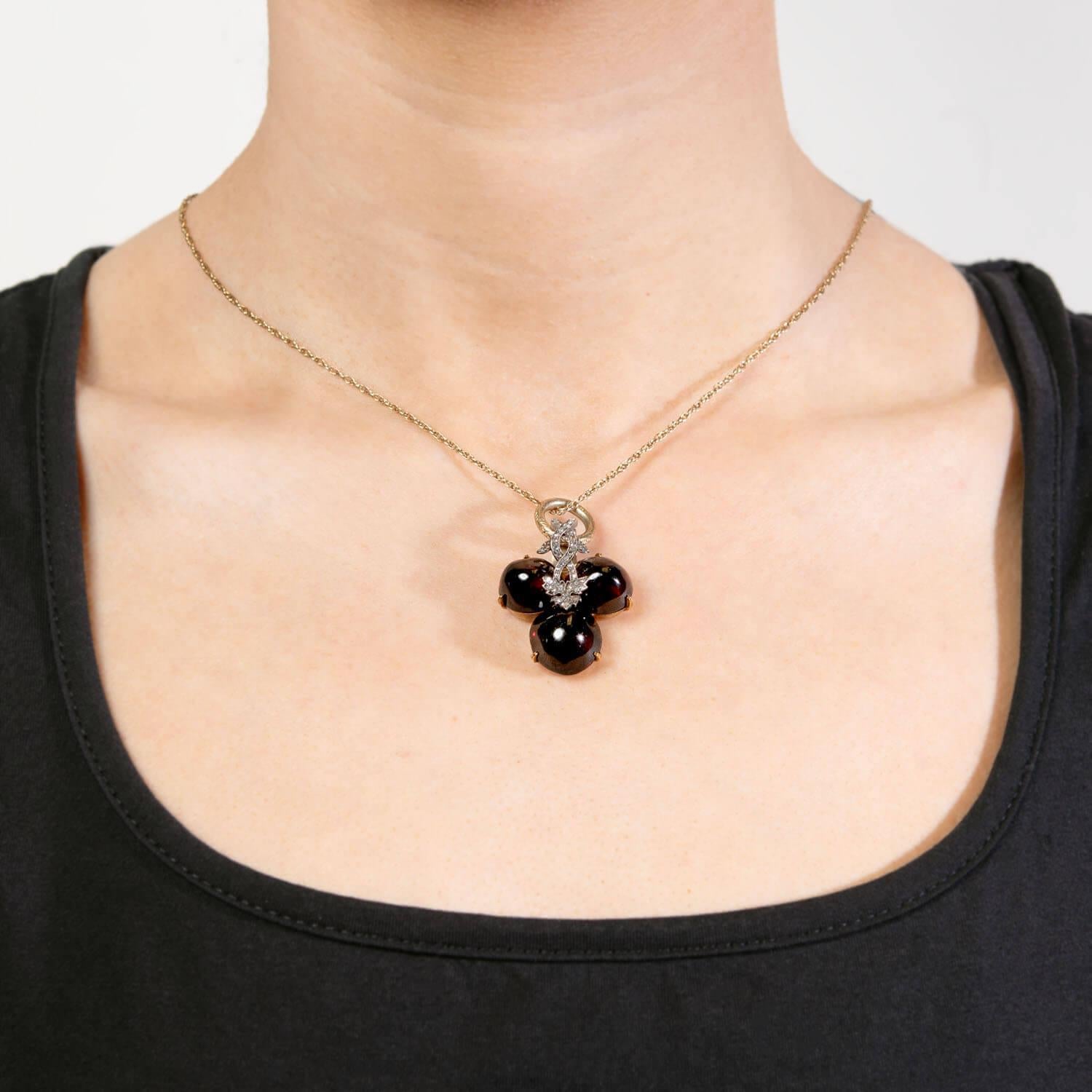 Round Cut Victorian 14k Garnet Diamond Clover Pendant/ Locket For Sale