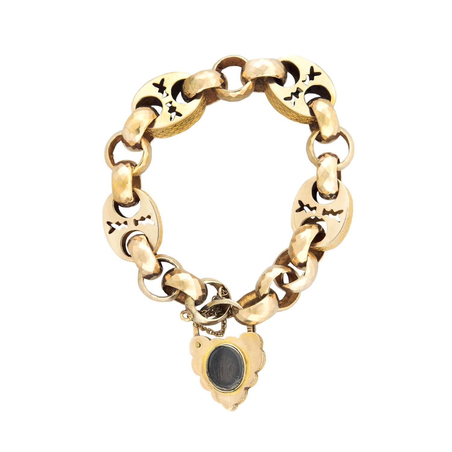 Taglio ovale Bracciale vittoriano con lucchetto A Link Marin in granato 14k in vendita