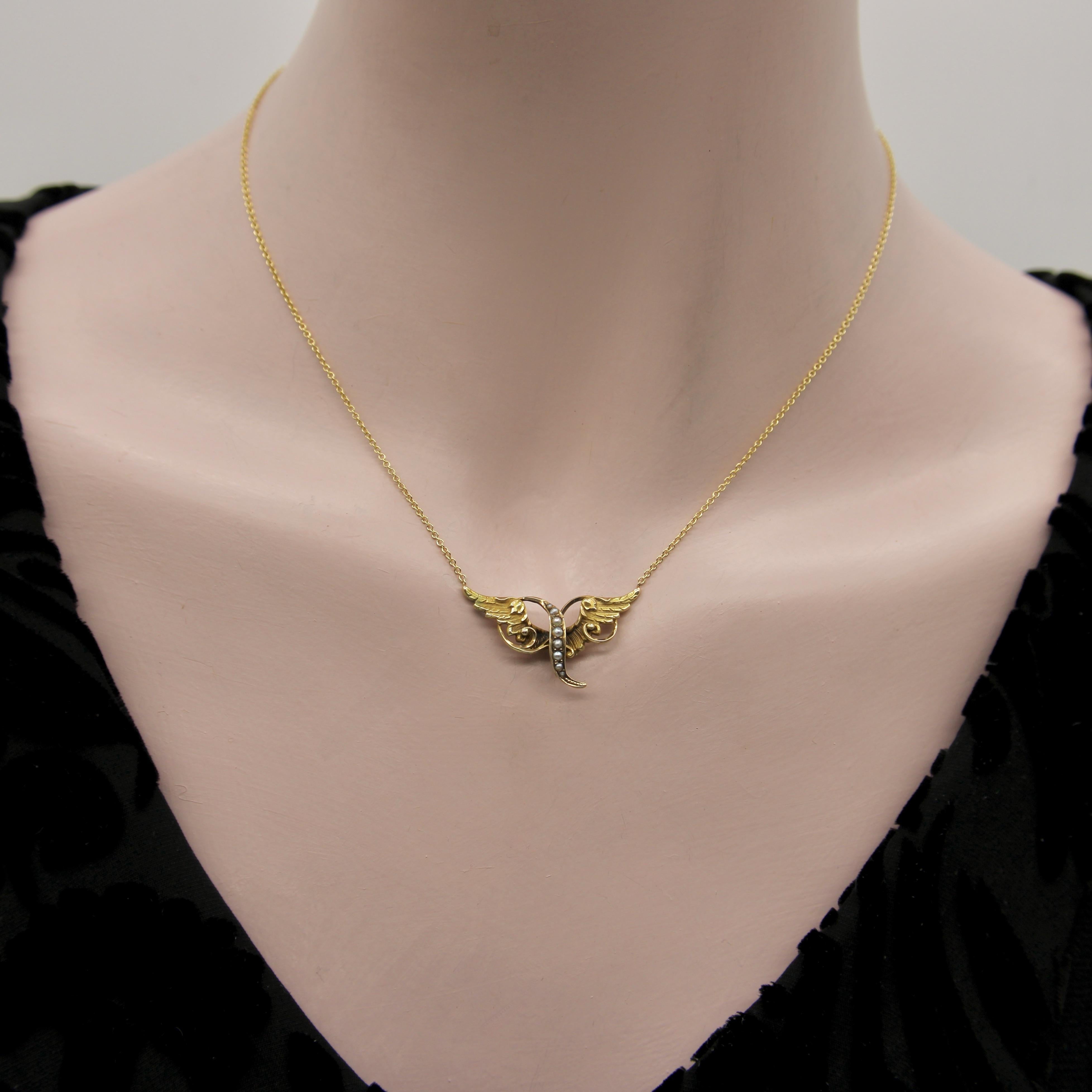 Collana vittoriana con ali d'angelo in oro 14 carati e perle di semi in vendita 3