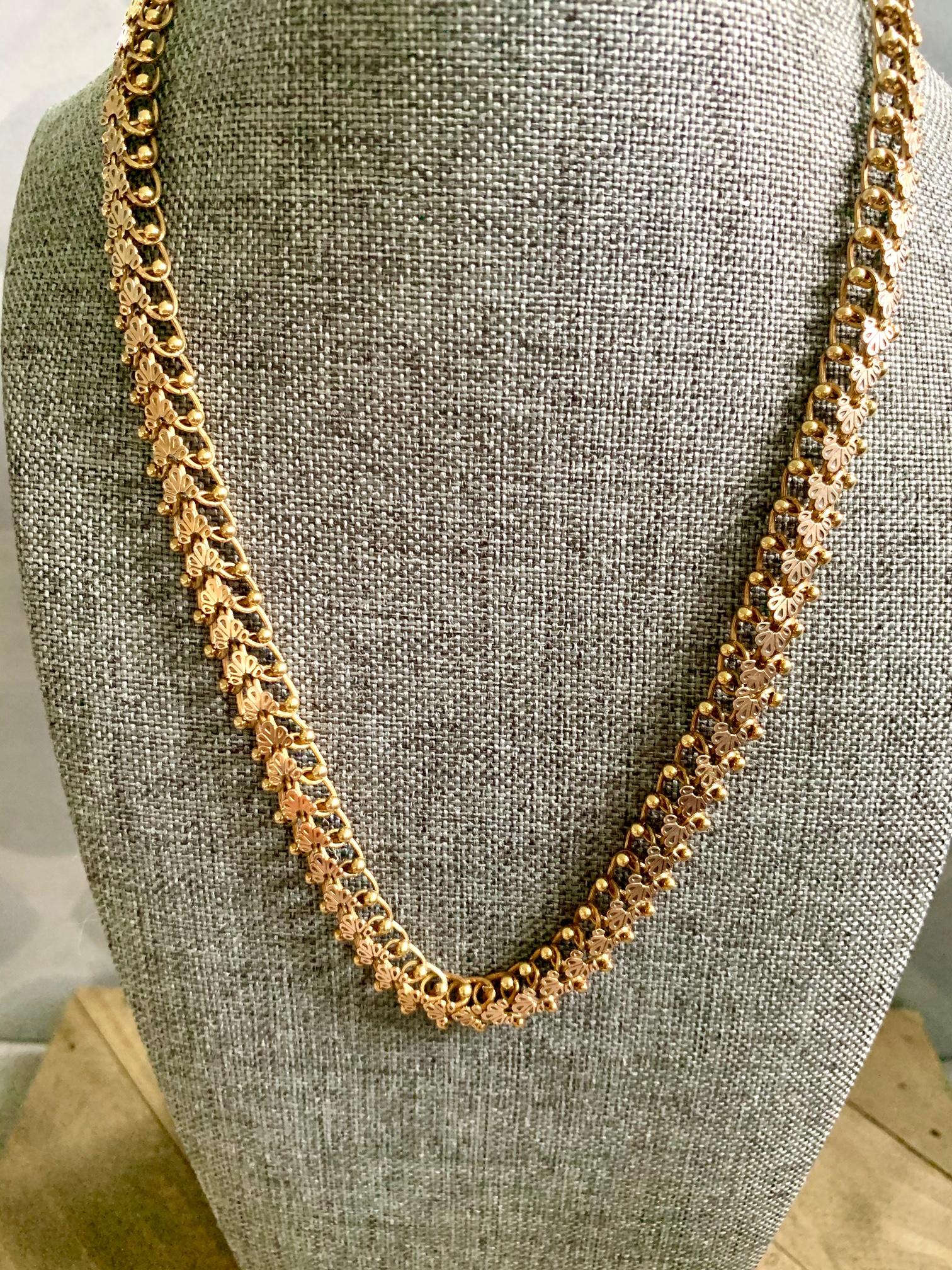 So trendy and yet so old; this Victorian 14k gold chain fits in perfectly with today's fashion styles.  Can be worn with or without the a pendant.
