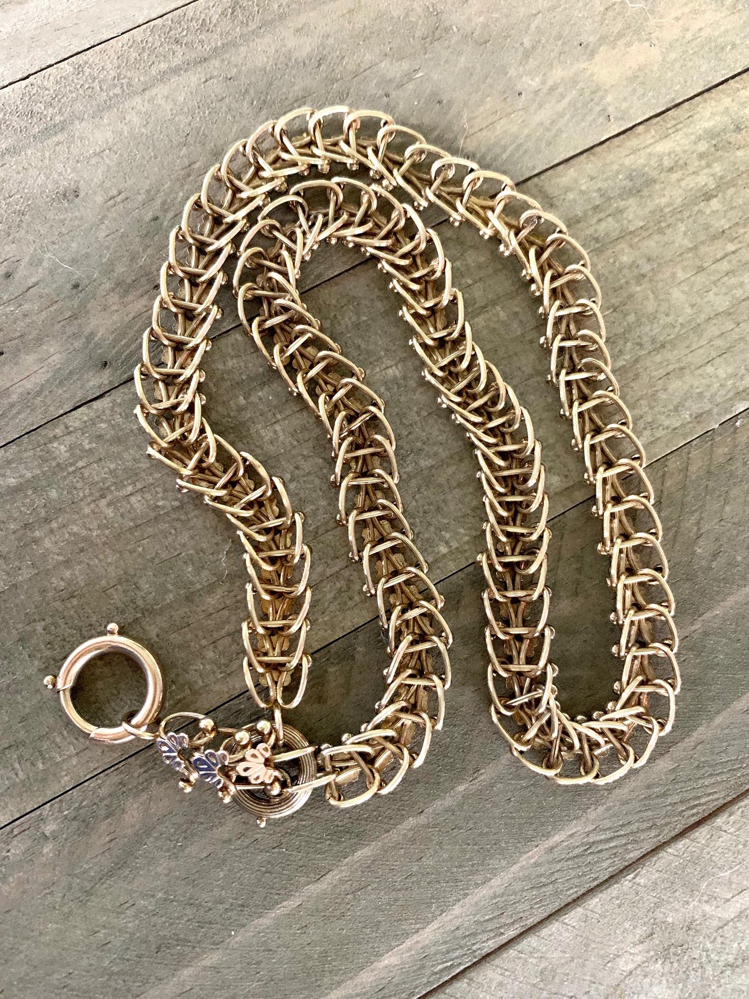 Victorian 14 Karat Gold Chain For Sale 3