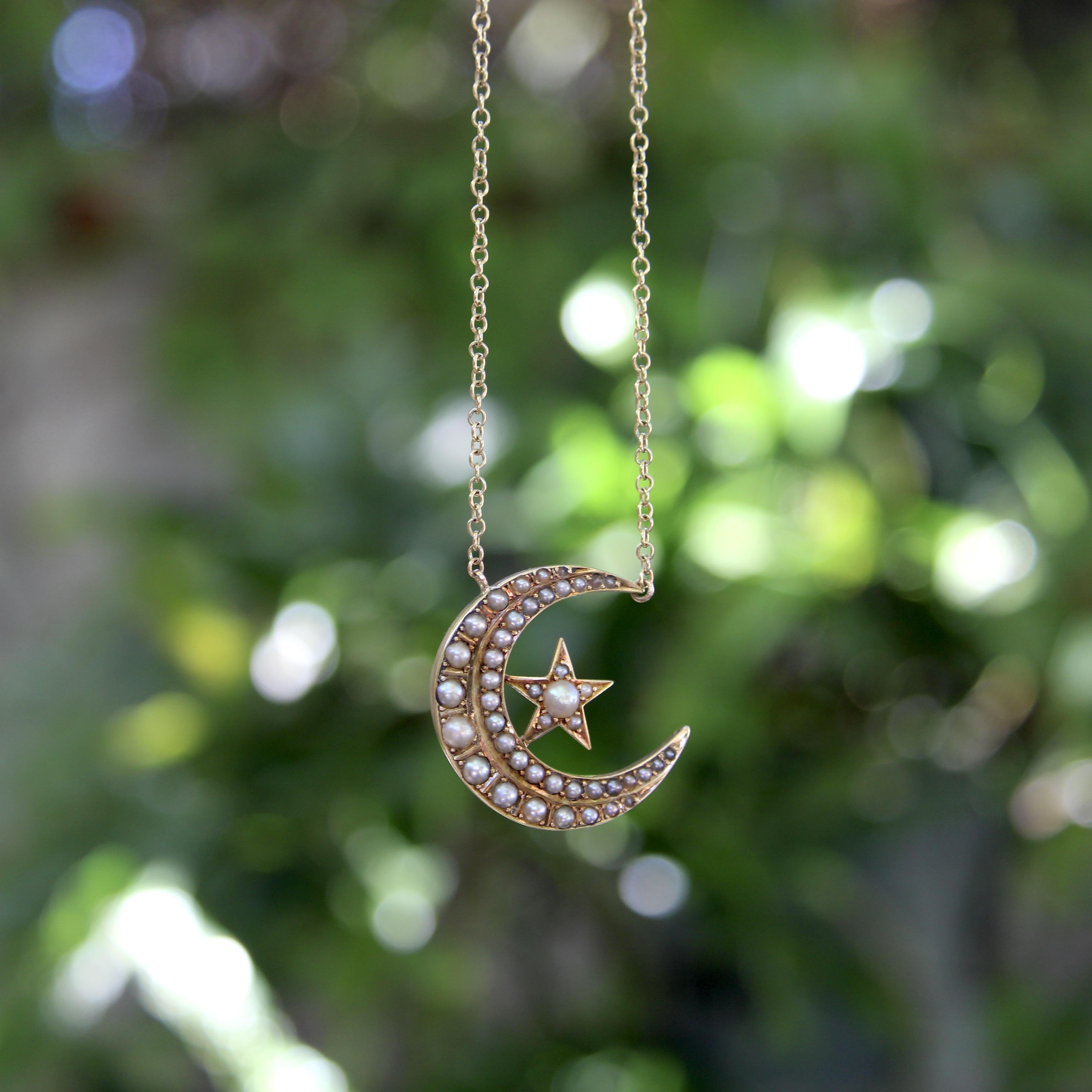 Victorian 14K Gold Crescent Moon and Star Pendant with 9K Gold Chain For Sale 4
