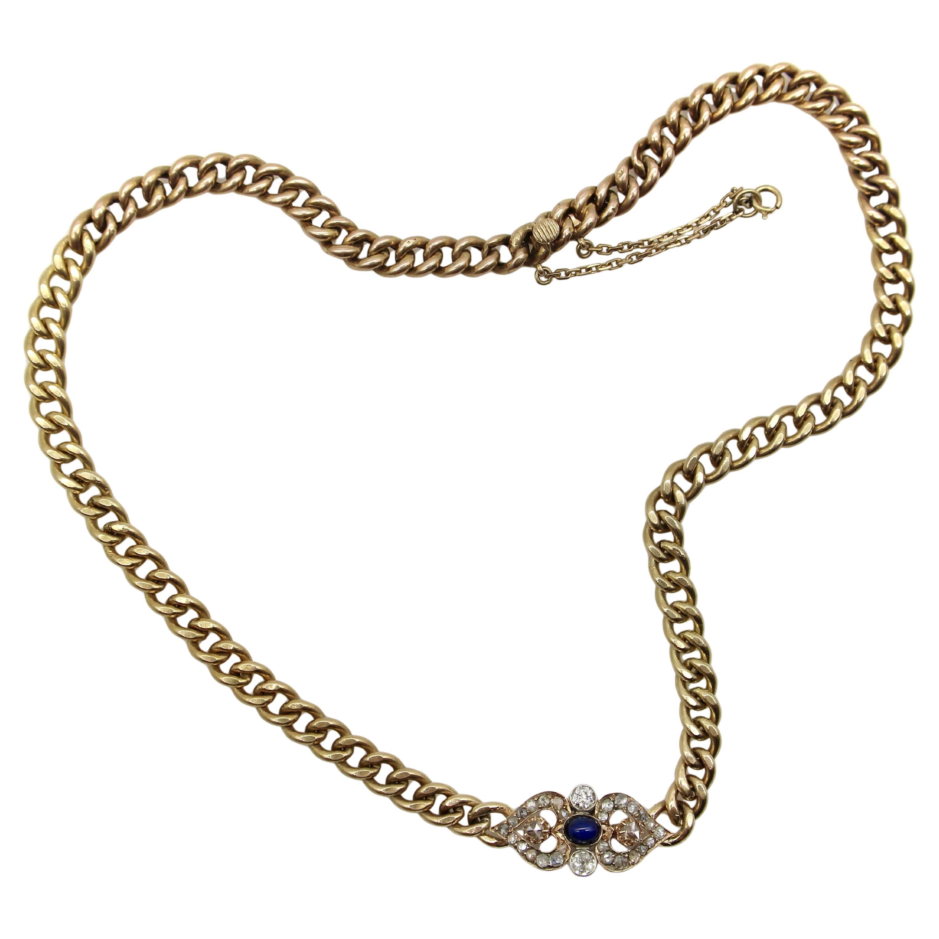 What is a curb chain necklace?