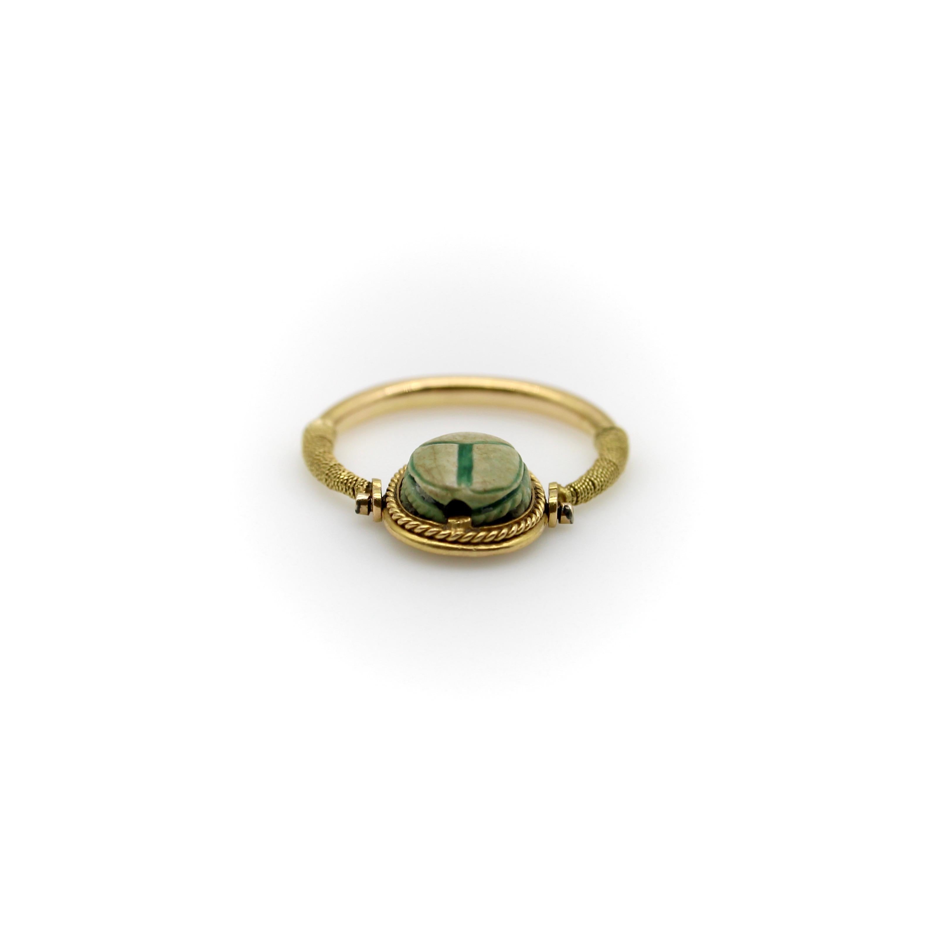 Viktorianischer 14K Gold Ägyptische Wiedergeburt Skarabäus-Drehring im Angebot 2