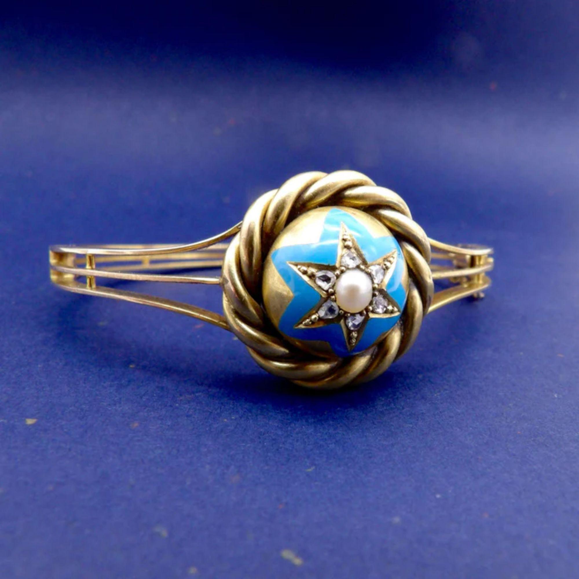 Bracelet victorien en or 14K émaillé, perles et diamants en forme d'étoile circa 1880s en vente 1