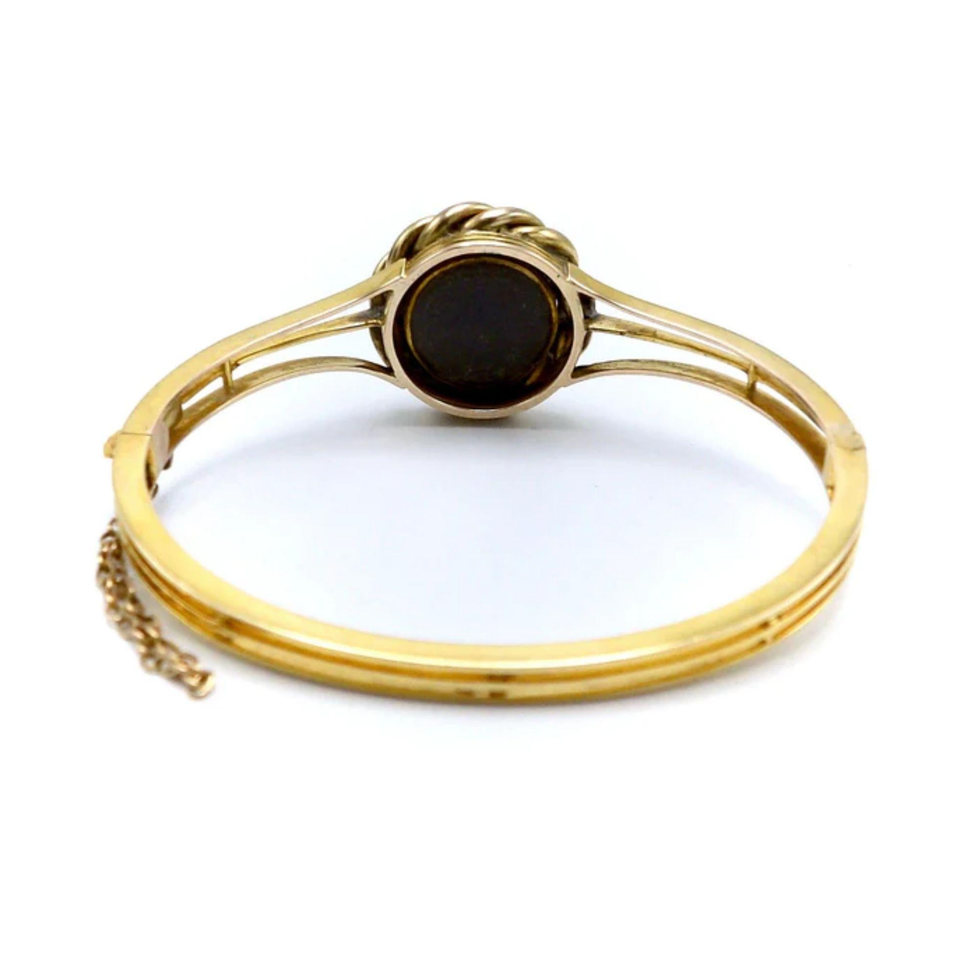 Bracelet victorien en or 14K émaillé, perles et diamants en forme d'étoile circa 1880s en vente 3