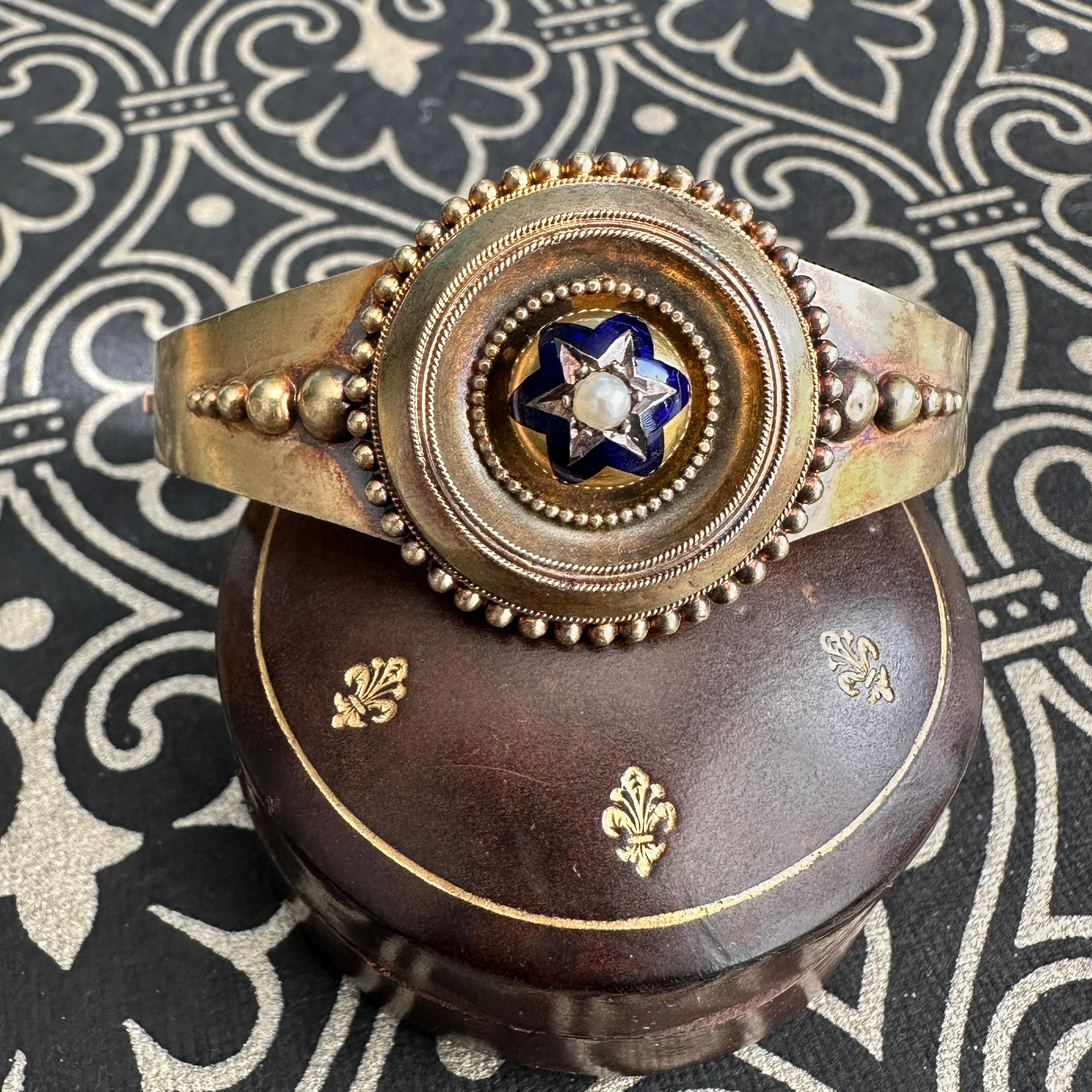 Pulsera victoriana de oro de 14 quilates con estrella esmaltada en venta 5