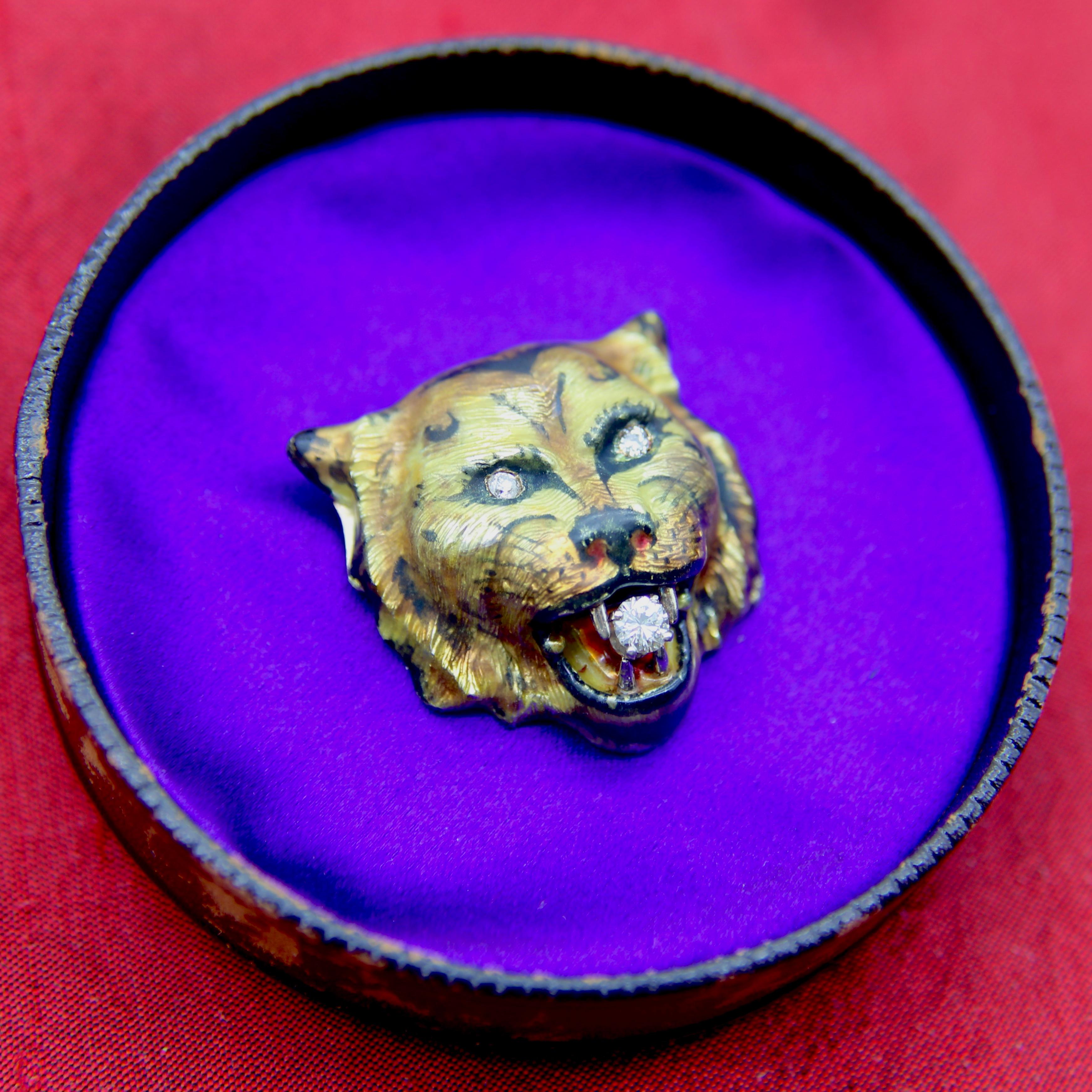 Victorian 14K Gold Enameled Tiger Pendant with Diamonds For Sale 2
