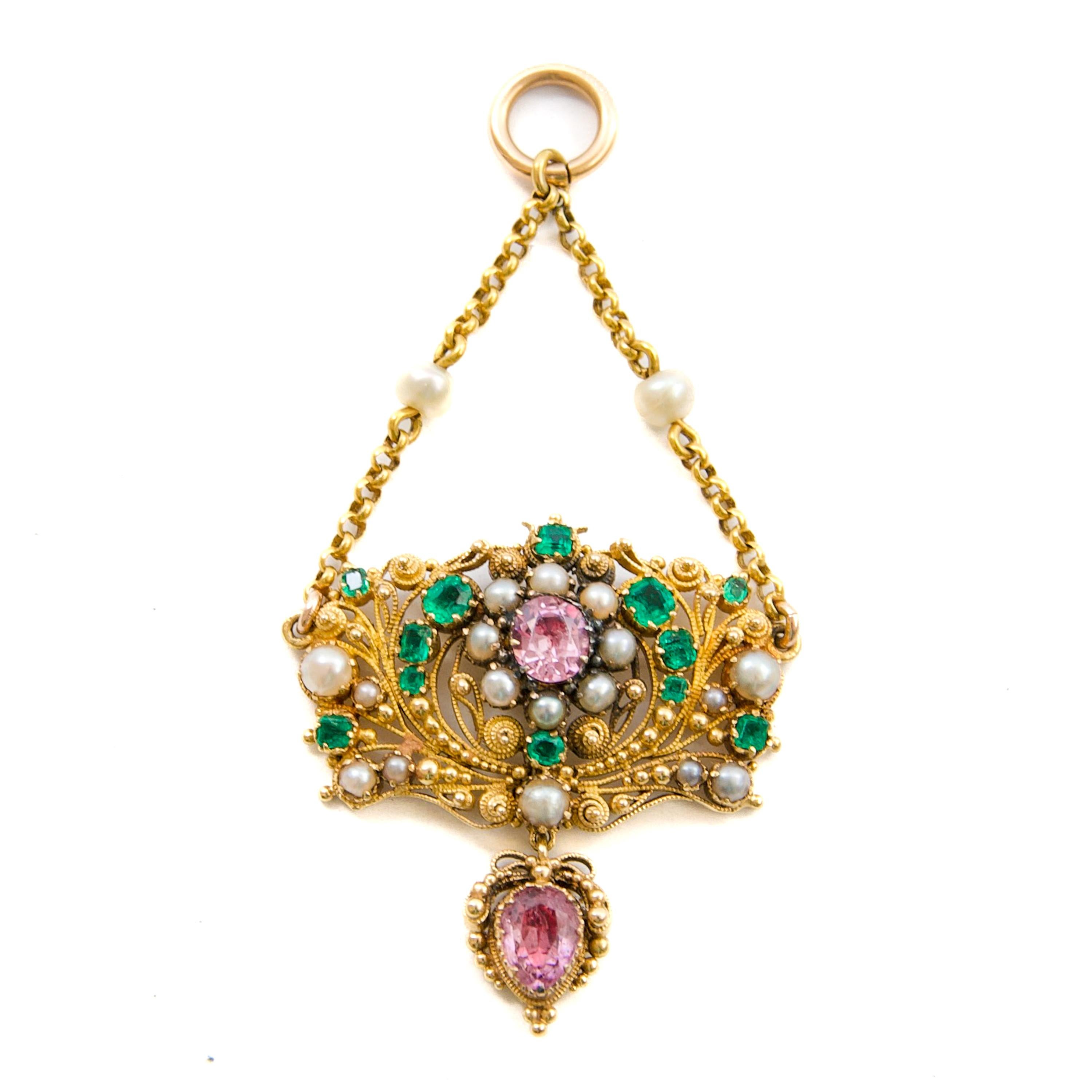 Ciondolo vittoriano in filigrana d'oro 14K con perle, smeraldi e topazio rosa, 1850 ca. In condizioni buone in vendita a Rotterdam, NL
