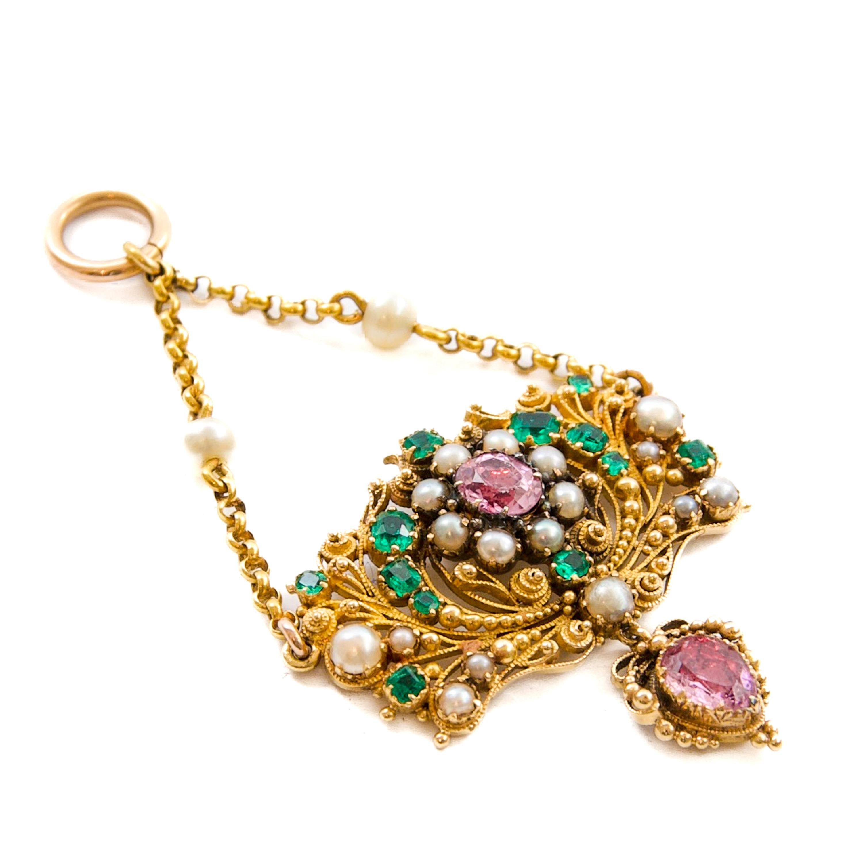 Ciondolo vittoriano in filigrana d'oro 14K con perle, smeraldi e topazio rosa, 1850 ca. in vendita 3