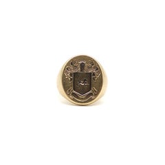 Victorian 14K Gold Intaglio Signet Ring with Family Crest