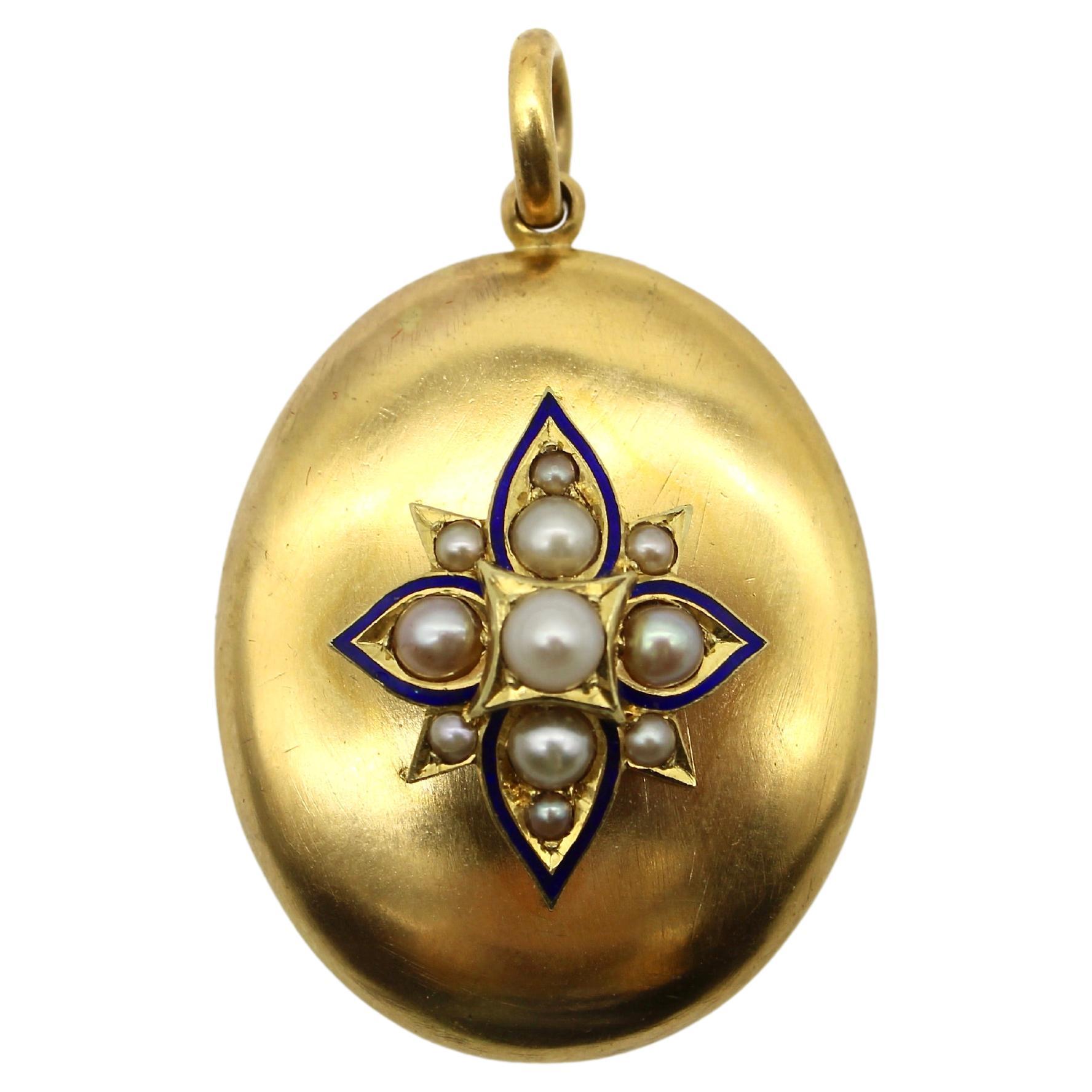 Victorian 14K Gold Locket with Floral Pearl and Enamel Decoration  For Sale