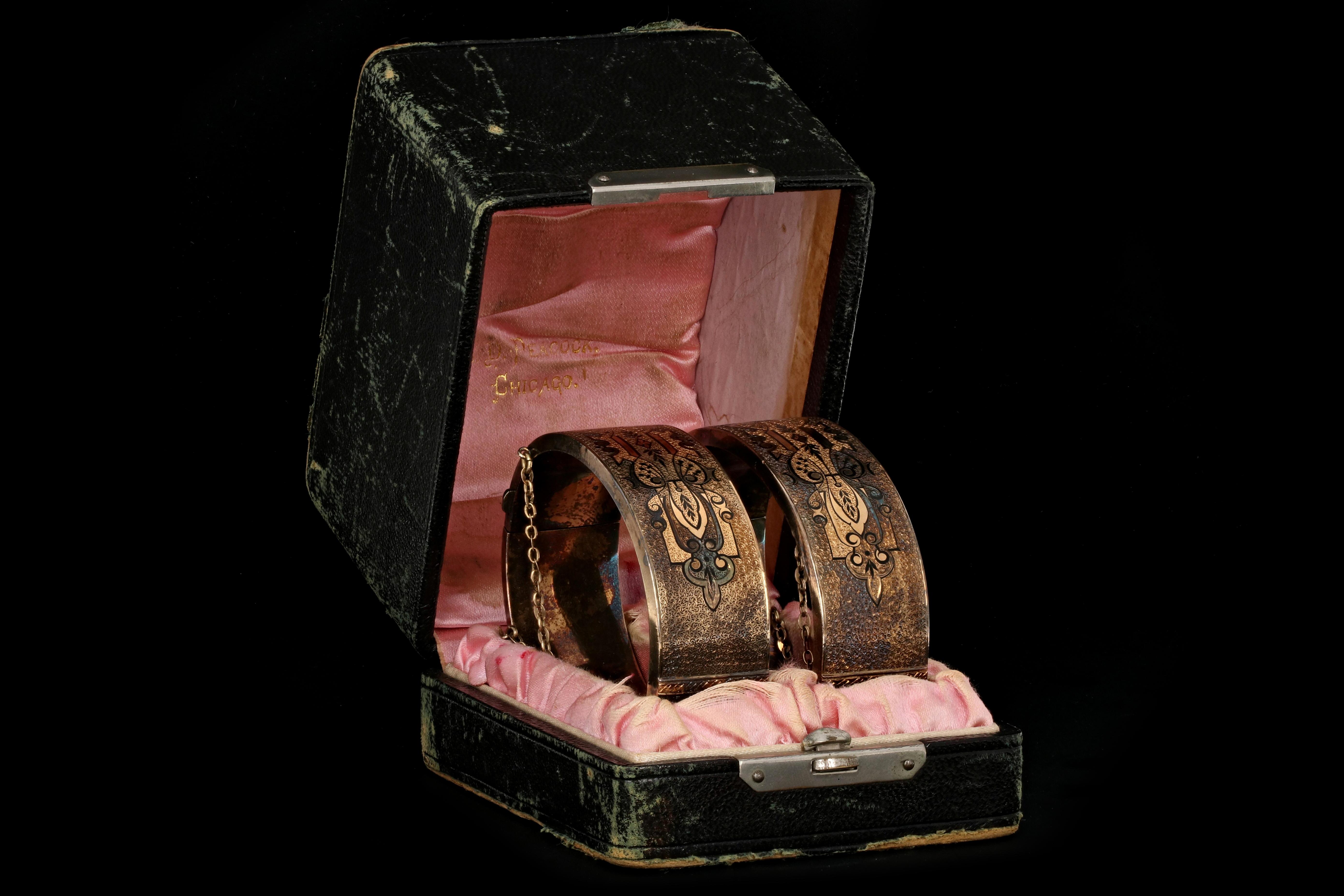 Victorian 14 Karat Gold Pair of Wedding Bangles with Original Box 2