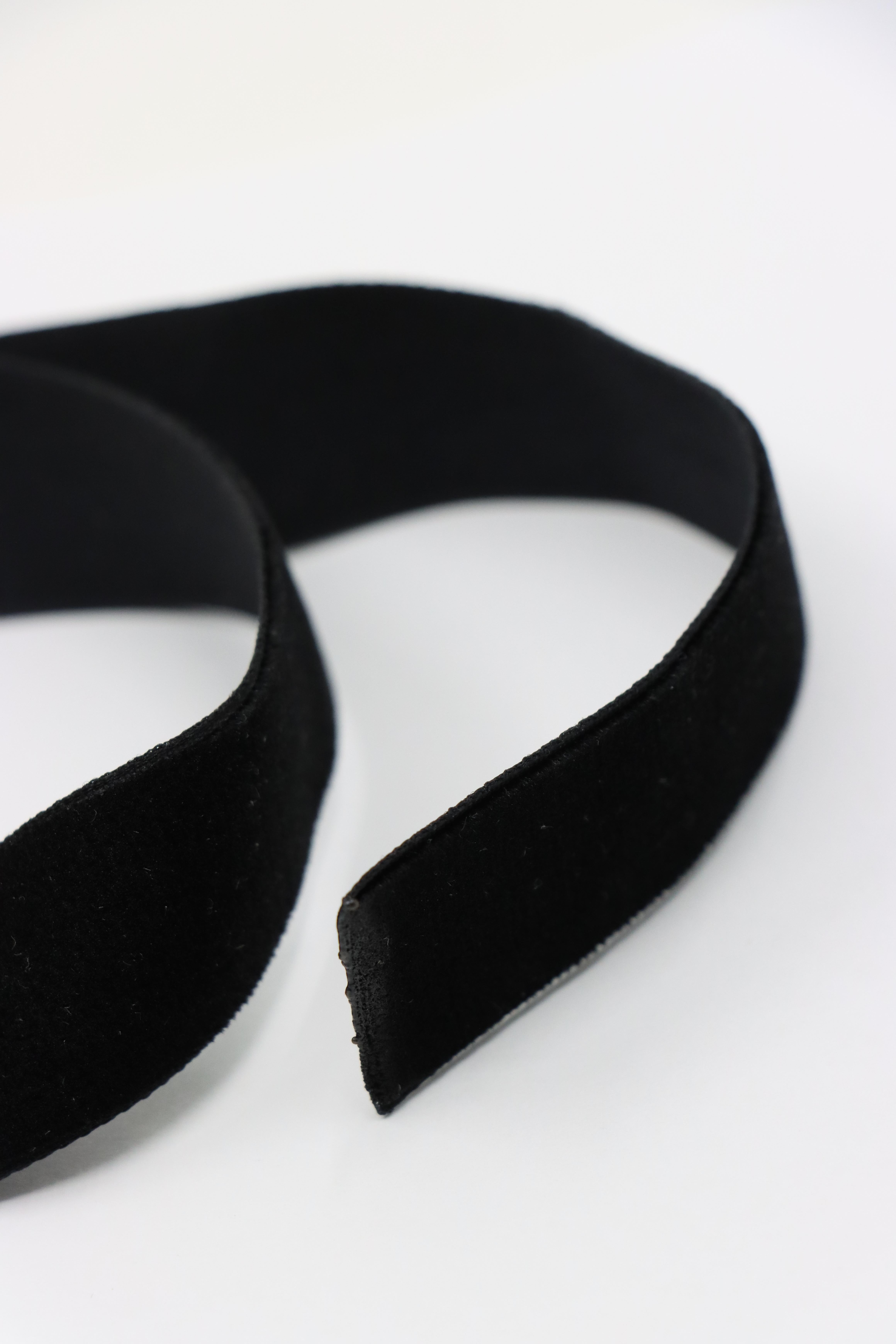 Victorian 14K Gold Seed Pearl Buckles Black Velvet Choker 7