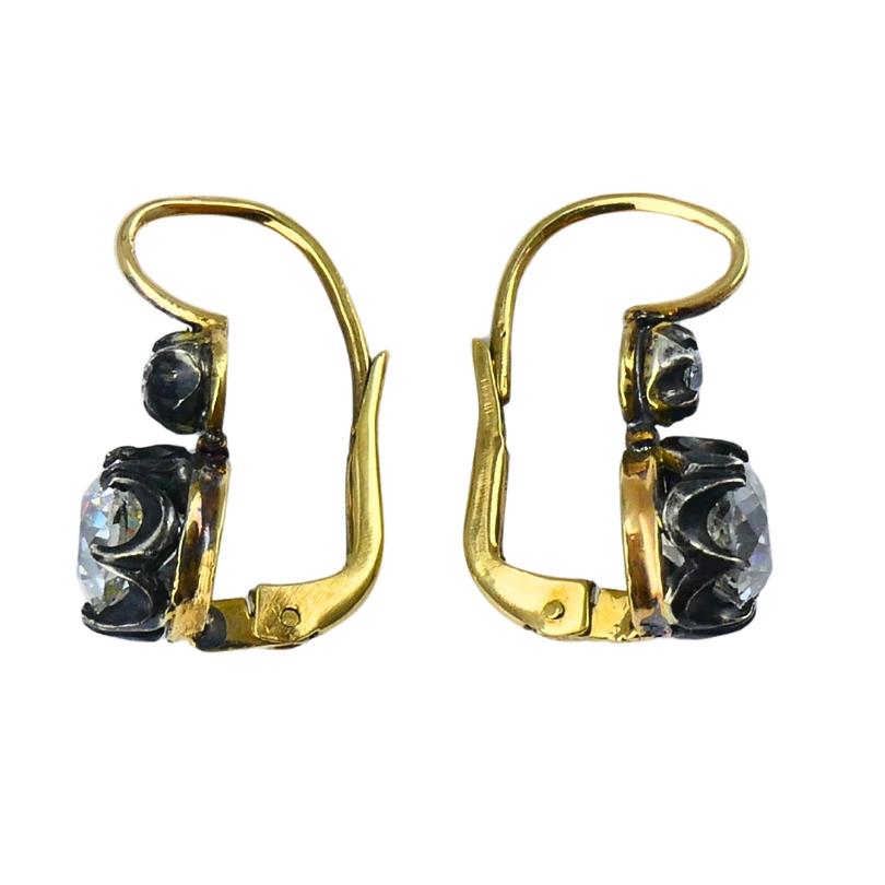 Orecchini vittoriani in oro 14k e argento a due pietre con diamanti Old Mine Cut, antico In condizioni buone in vendita a Beverly Hills, CA