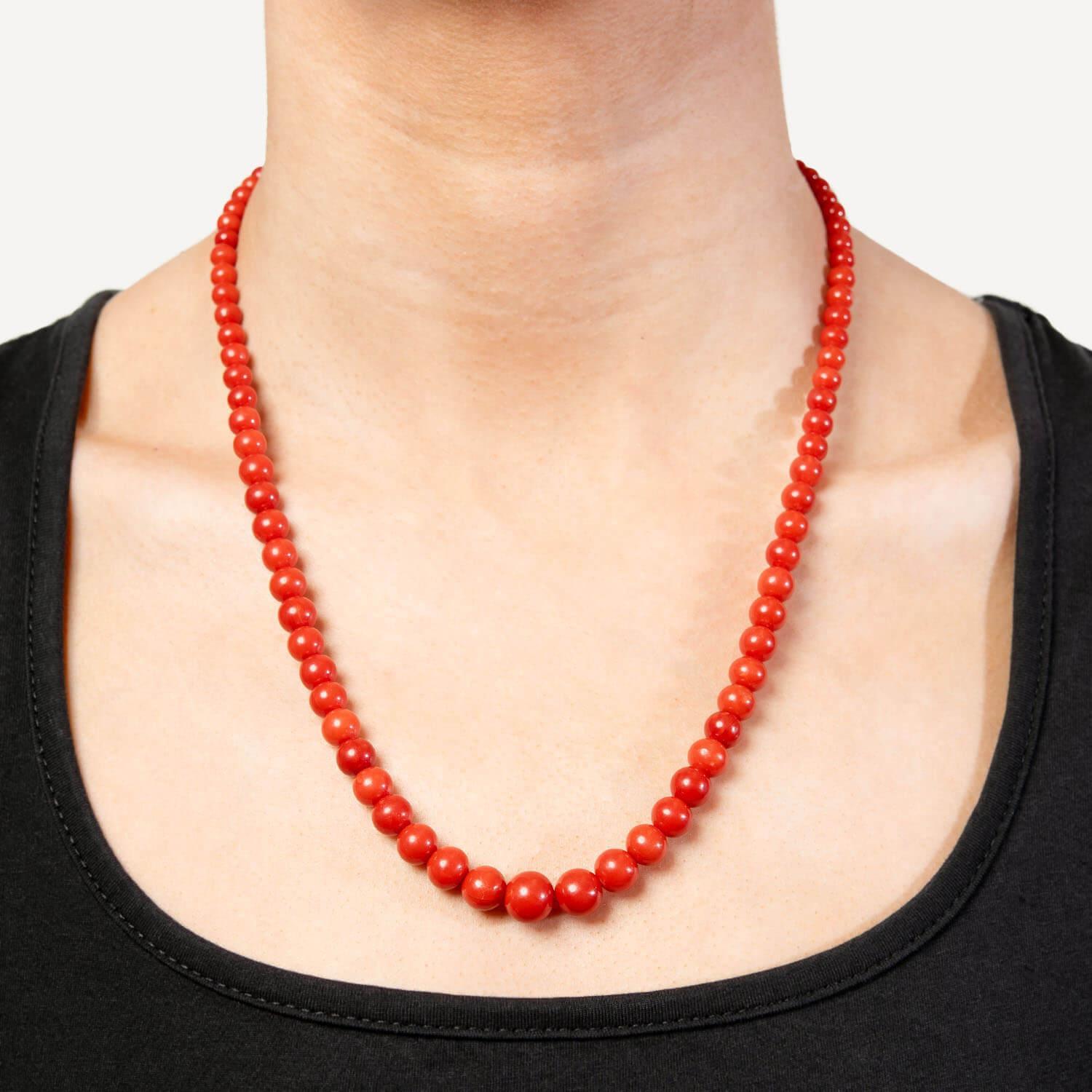Victorian 14k Graduated Oxblood Coral Bead Necklace For Sale 1