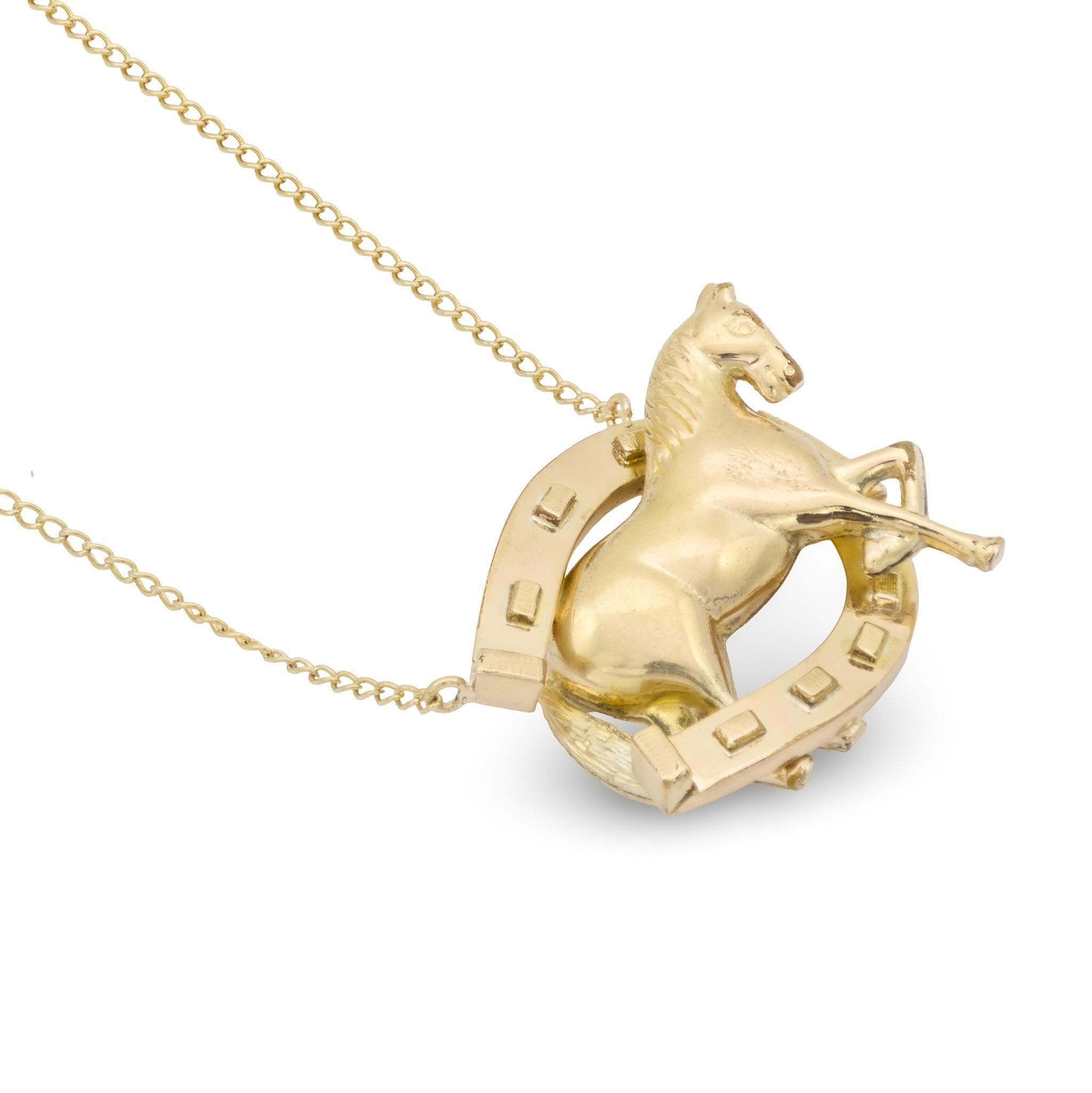 Collier Victorien 14k avec pendentif cheval et fer à cheval Bon état - En vente à Narberth, PA