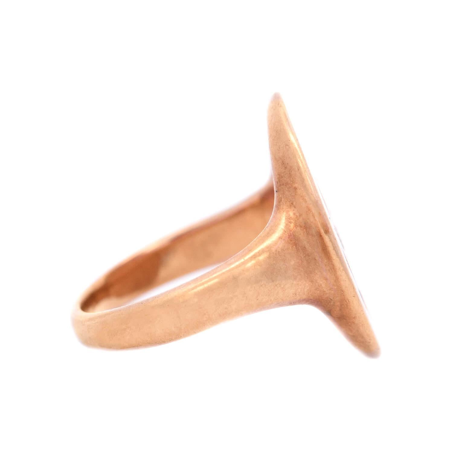 Victorian 14k Intaglio Crest Ring In Good Condition For Sale In Narberth, PA