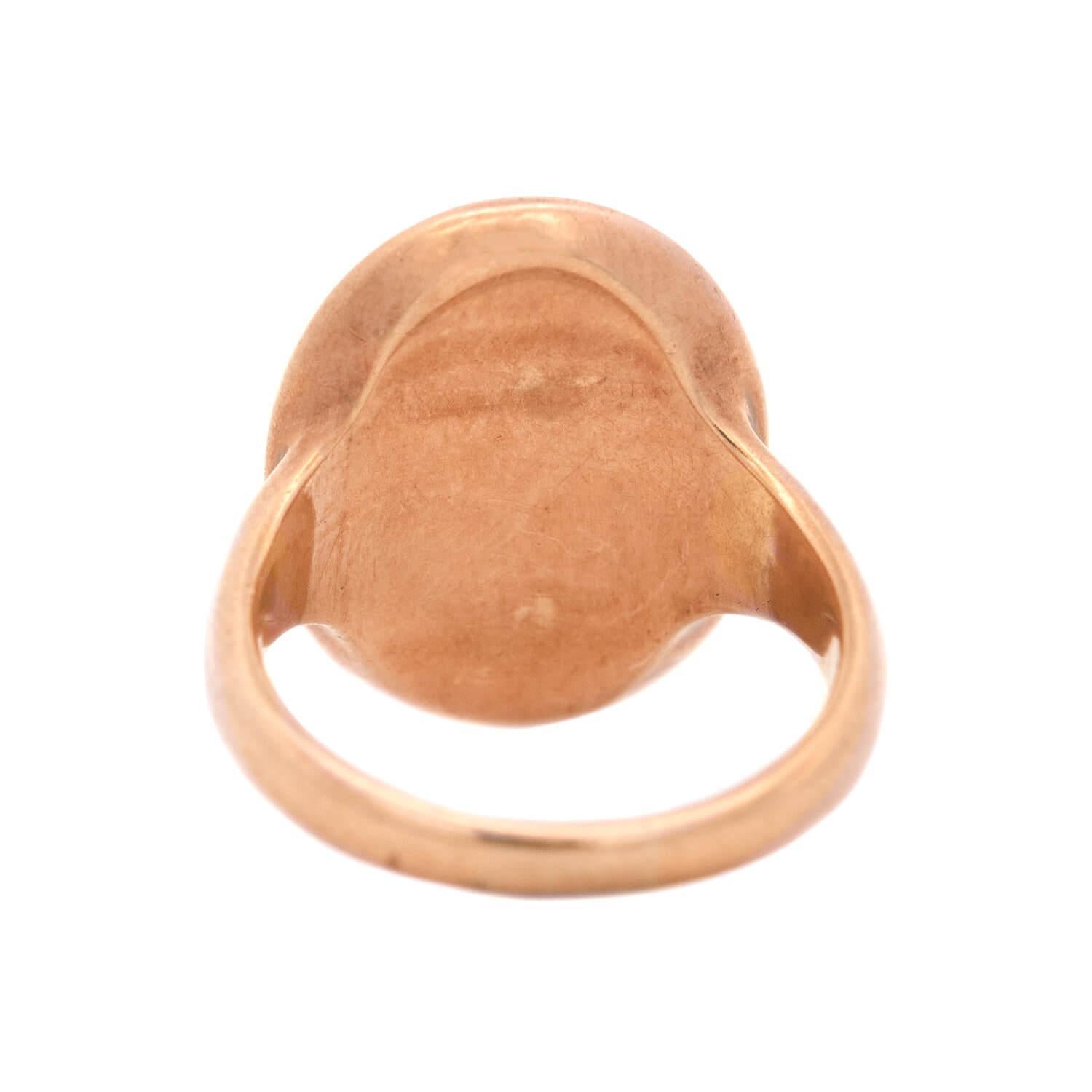 Women's Victorian 14k Intaglio Crest Ring For Sale