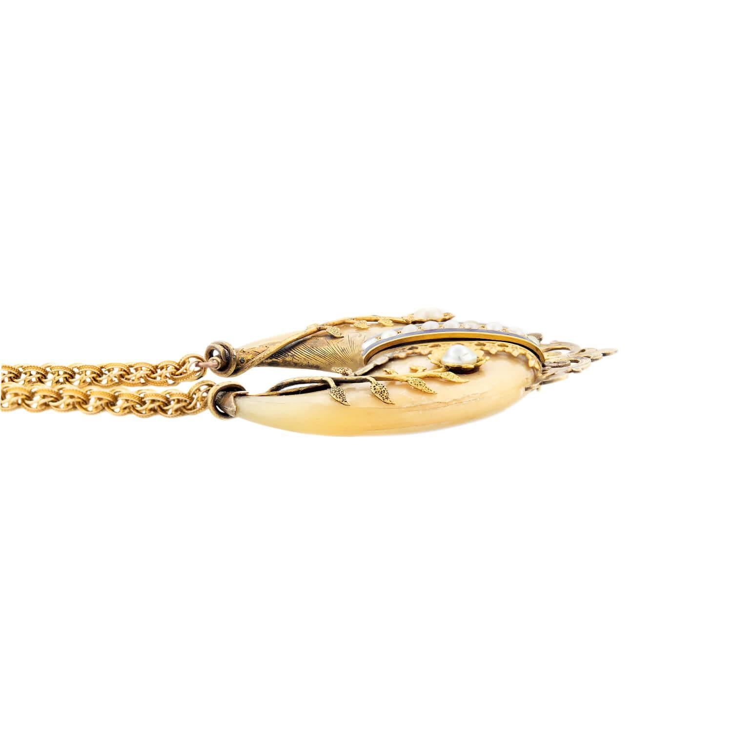 tiger nail gold pendant