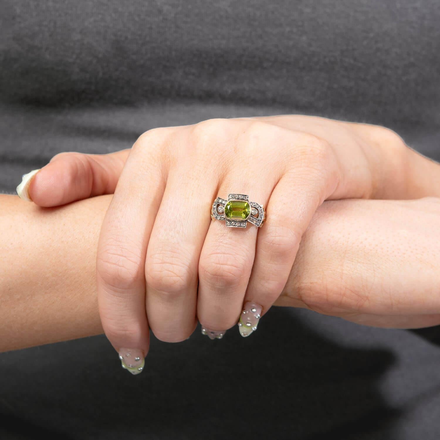 Women's Victorian 14k/Platinum Peridot and Diamond Ring For Sale
