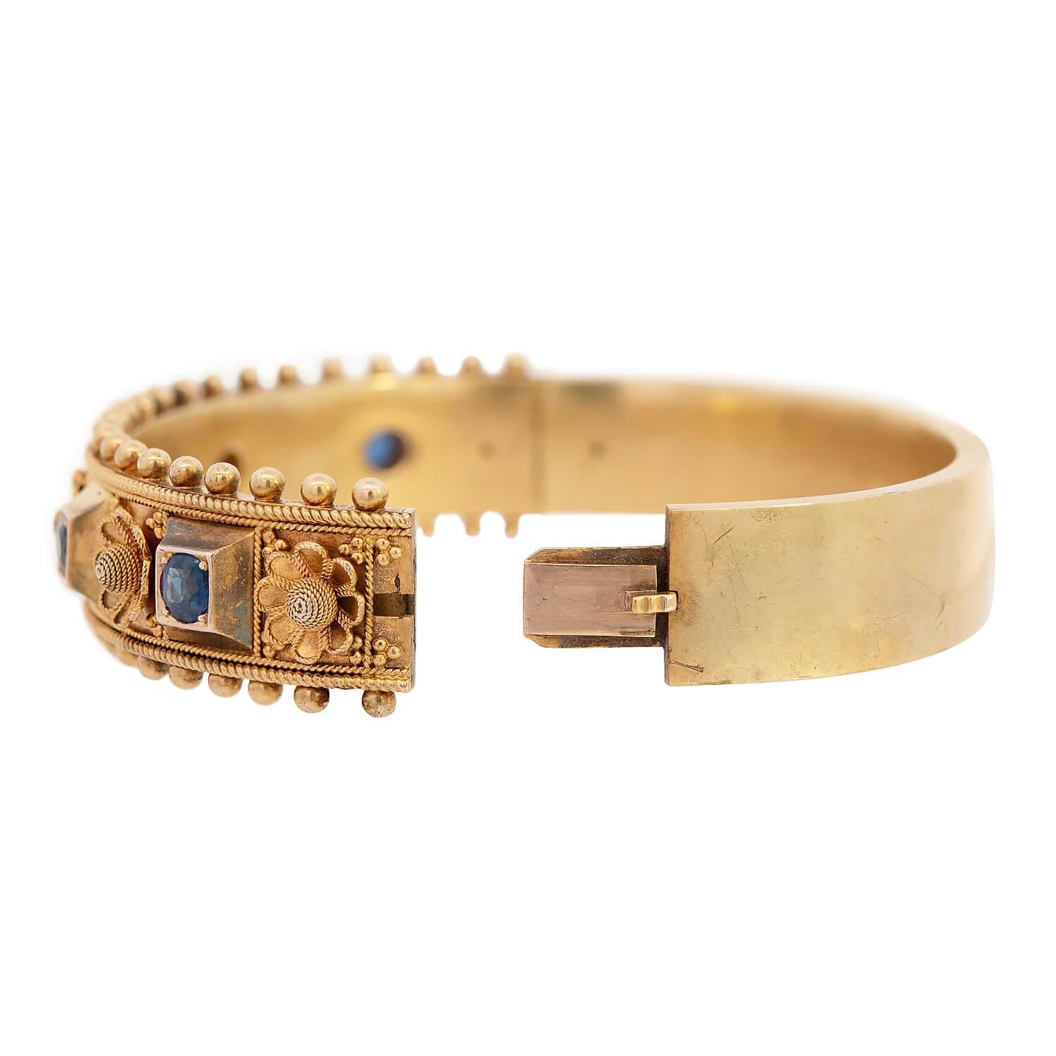 Viktorianischer 14k Saphir Floral Motiv Armreif im Angebot 1