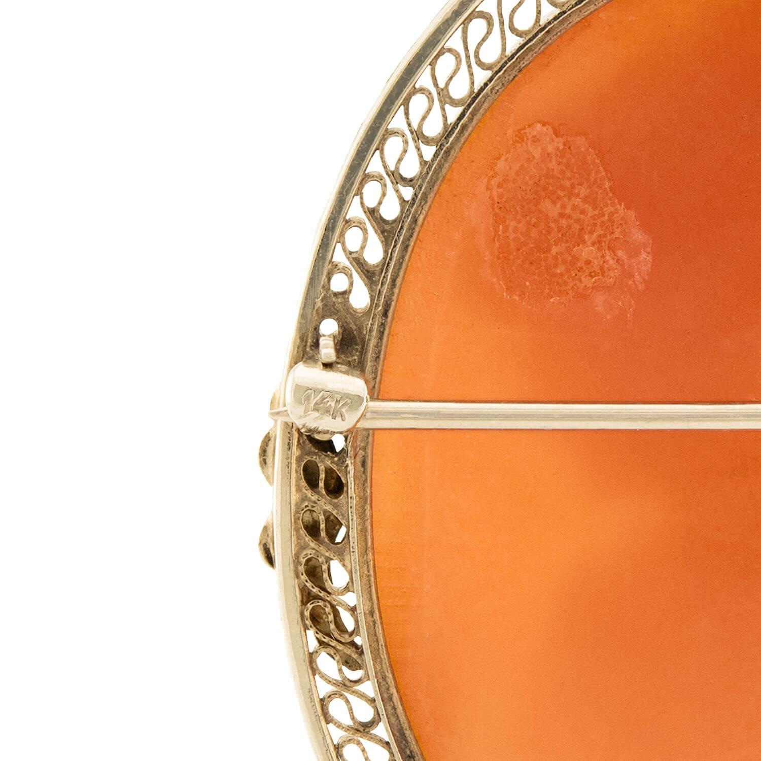 Women's Victorian 14k Shell Cameo Pin/Pendant For Sale