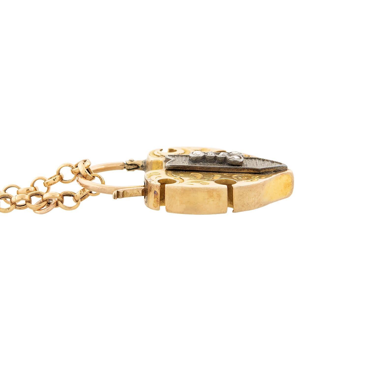 Vittoriano Collana vittoriana con ciondolo a forma di cuore con granato e diamanti in argento 14k/sterling in vendita