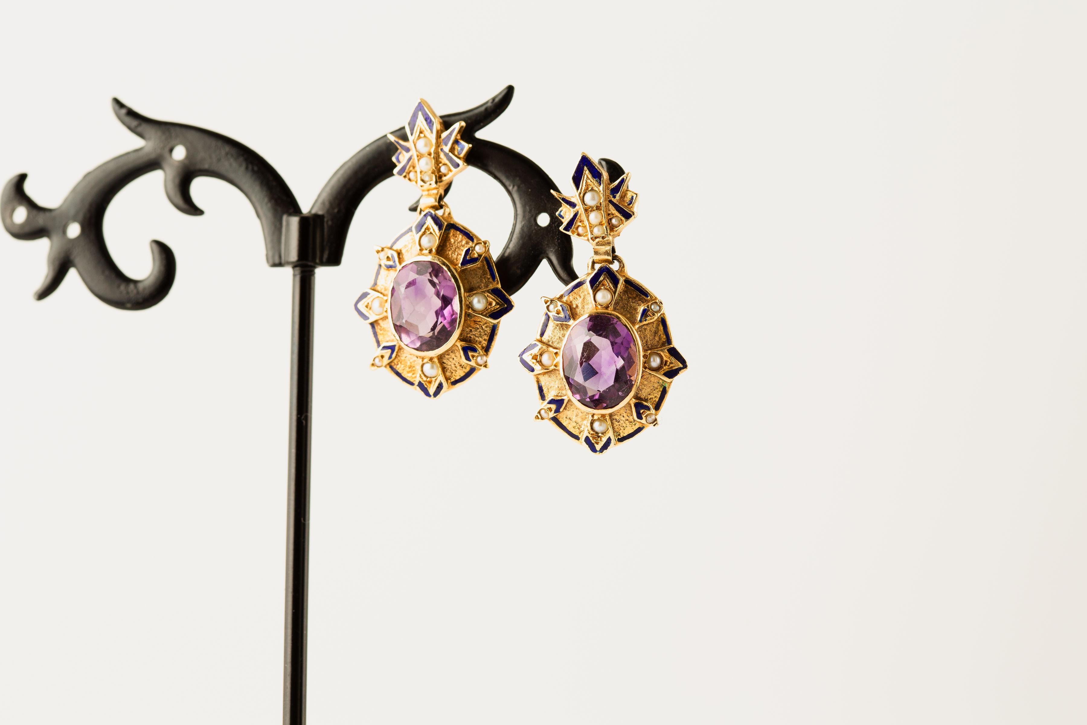 Orecchini vittoriani in oro giallo 14k con ametista e perle di seme/Enamel in vendita 3