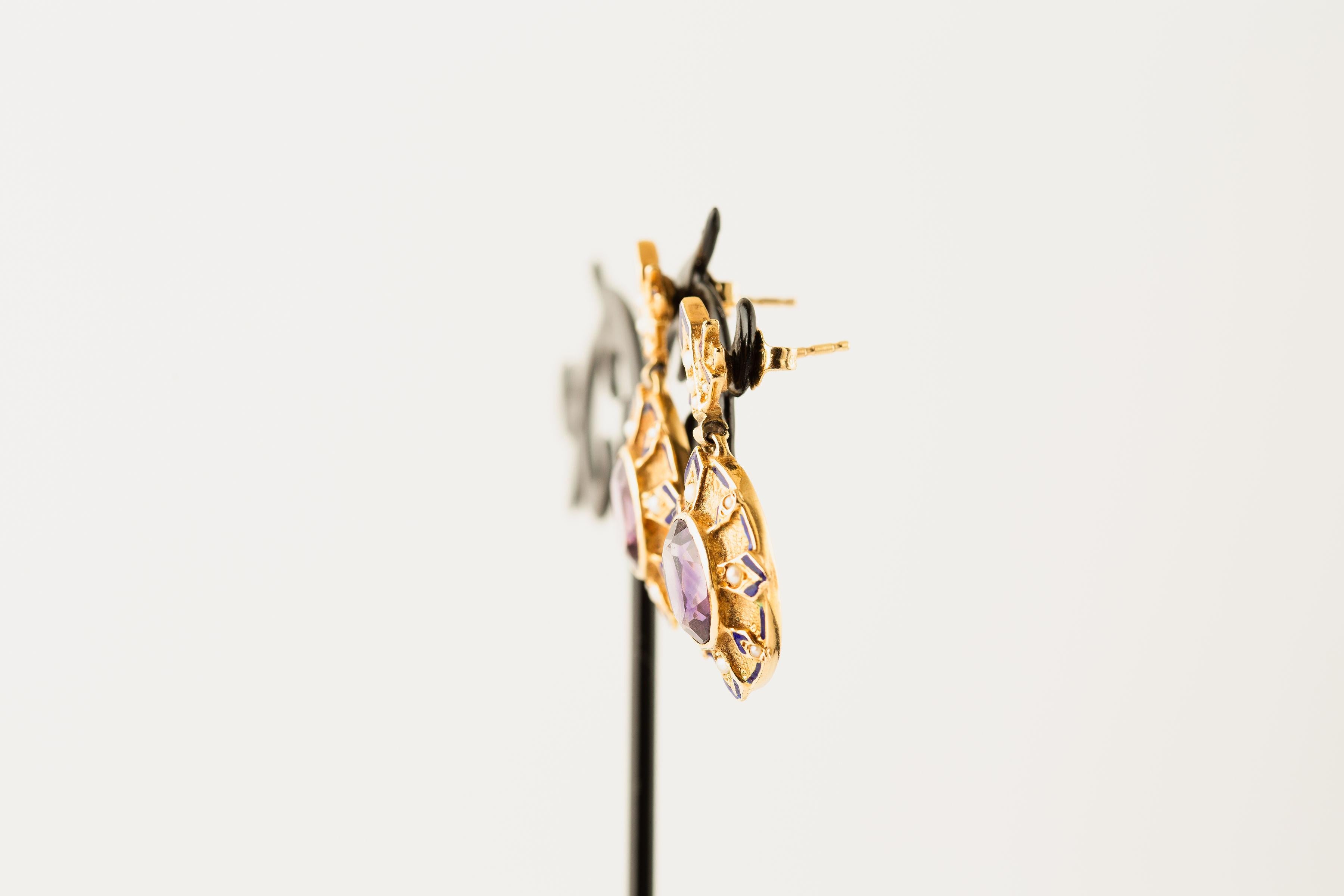 Orecchini vittoriani in oro giallo 14k con ametista e perle di seme/Enamel in vendita 4