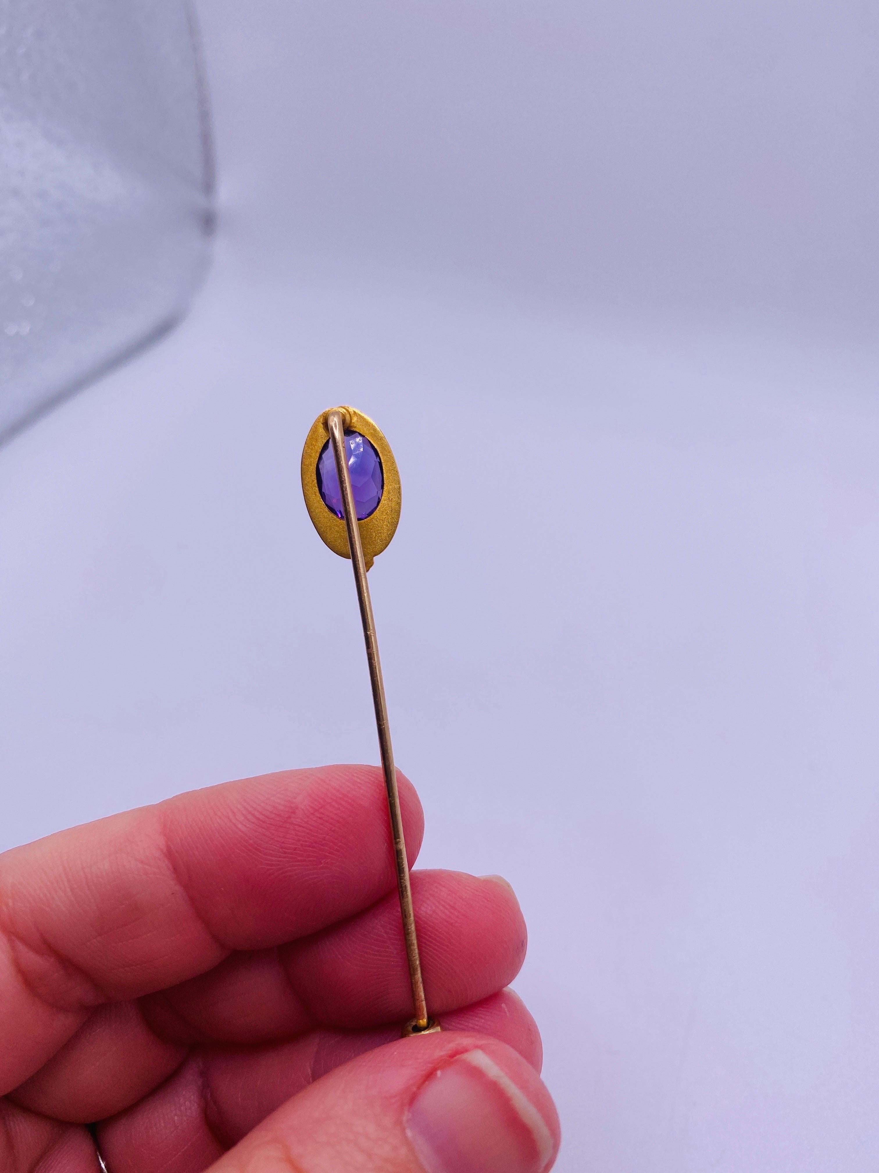 Women's or Men's Victorian 14k Yellow Gold Amethyst Stick Pin