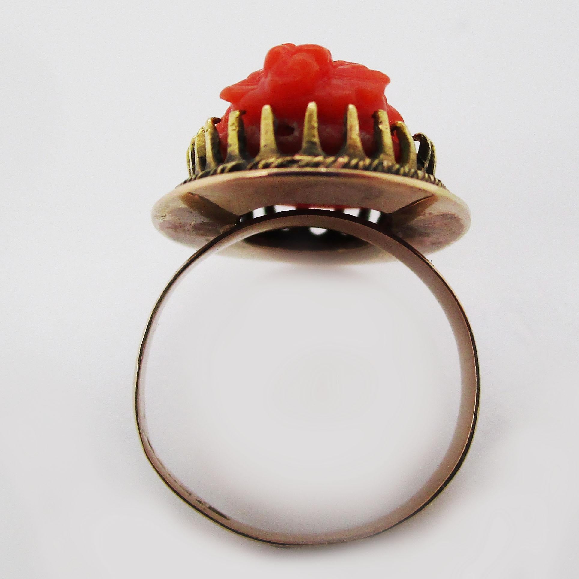 Victorian 14 Karat Yellow Gold and Undyed Red Coral Cameo Fashion Ring For Sale 2