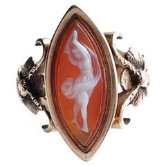 Victorian 14K Yellow Gold Carved Dancing Woman Cameo Vintage Navette Ring
