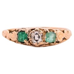 Antique Victorian 14K Yellow Gold Old Mine Cut Diamond Natural Emerald Three Stone Ring