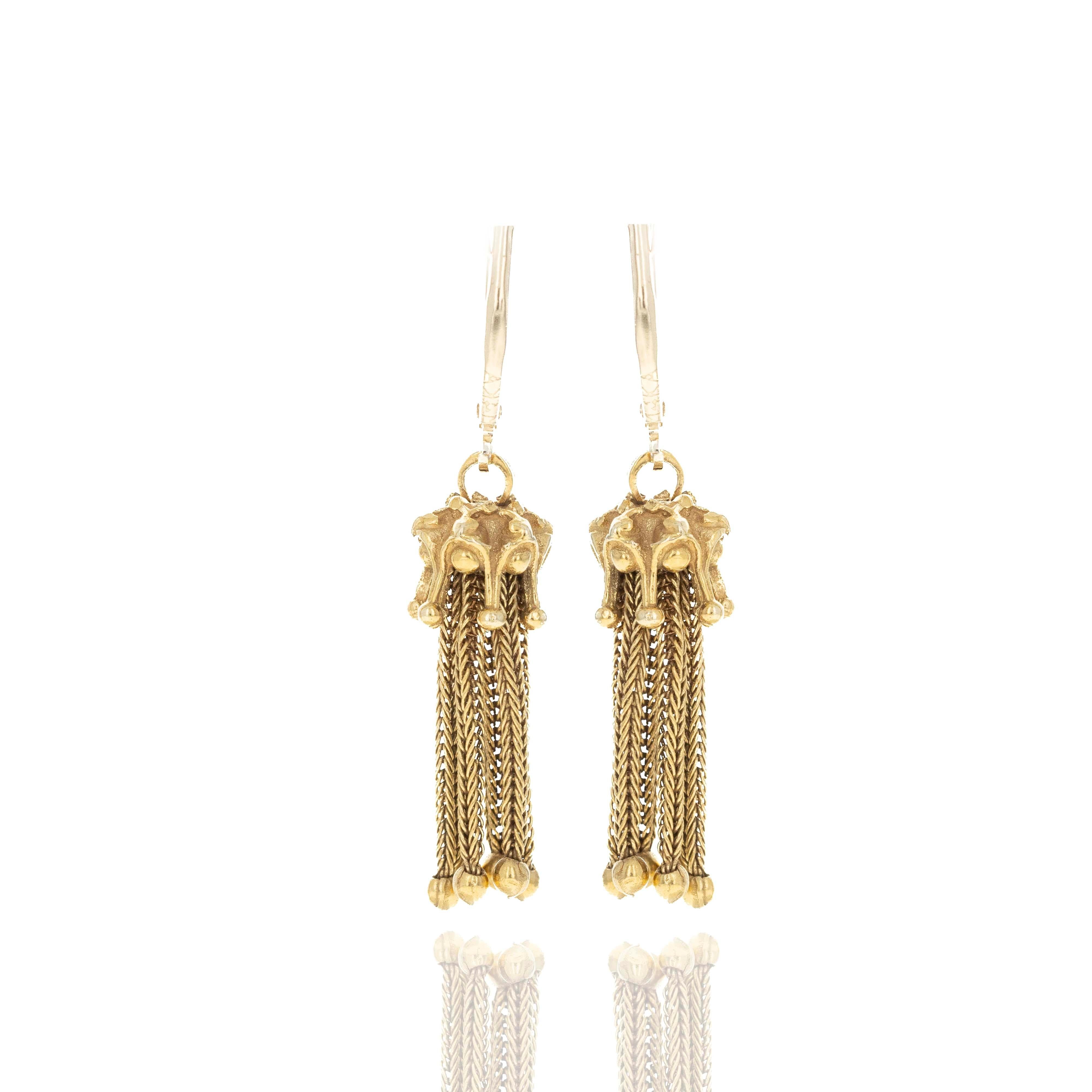 Boucles d'oreilles victoriennes en or jaune 14K avec pompons texturés Excellent état - En vente à Cape May, NJ