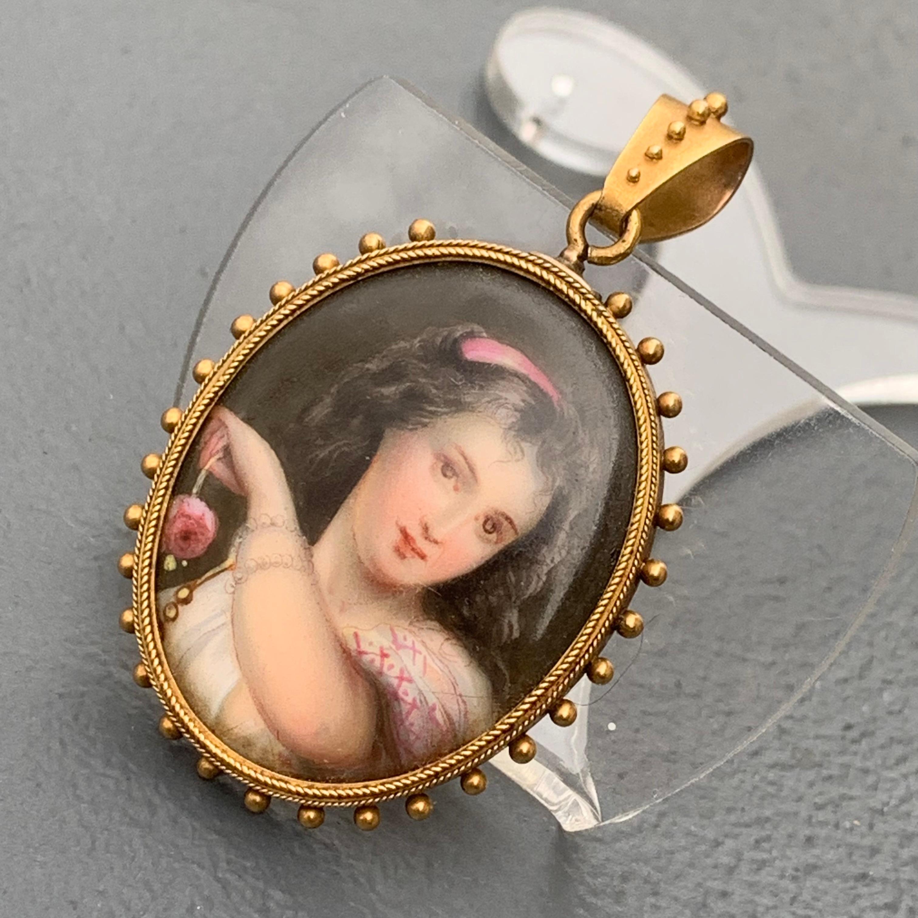 Victorian 14 Karat Gold Hand Painted Miniature Portrait Locket Pendant In Good Condition For Sale In Plainsboro, NJ