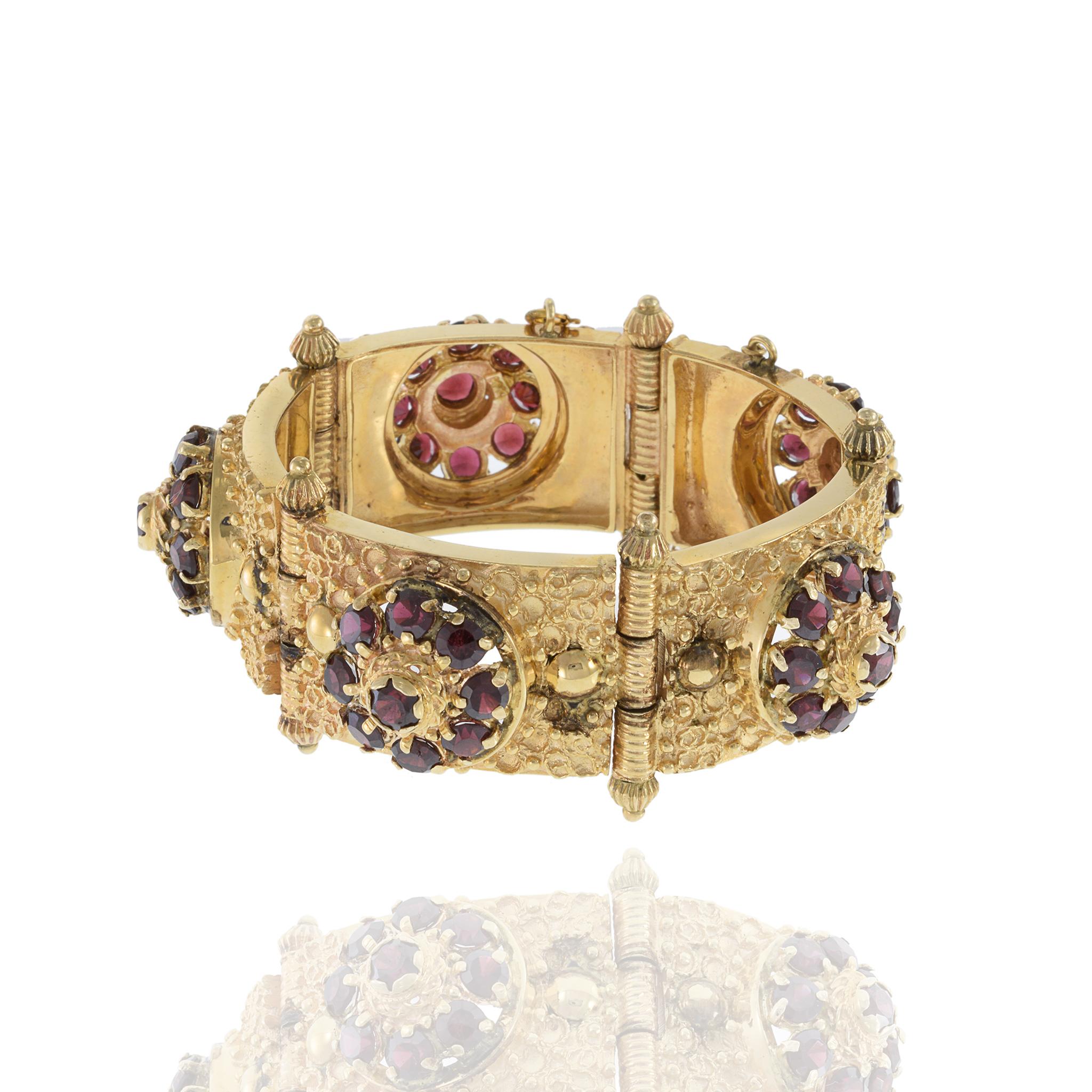 Vittoriano Bracciale vittoriano in oro giallo 14KT con granato in vendita