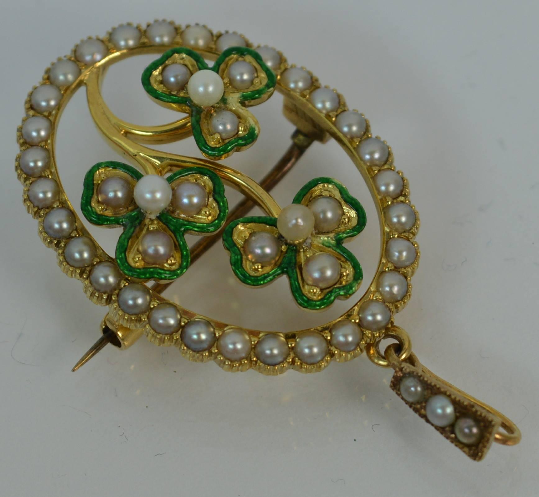Art Nouveau Victorian 15 Carat Gold Enamel and Pearl Three-Leaf Clover Pendant Brooch