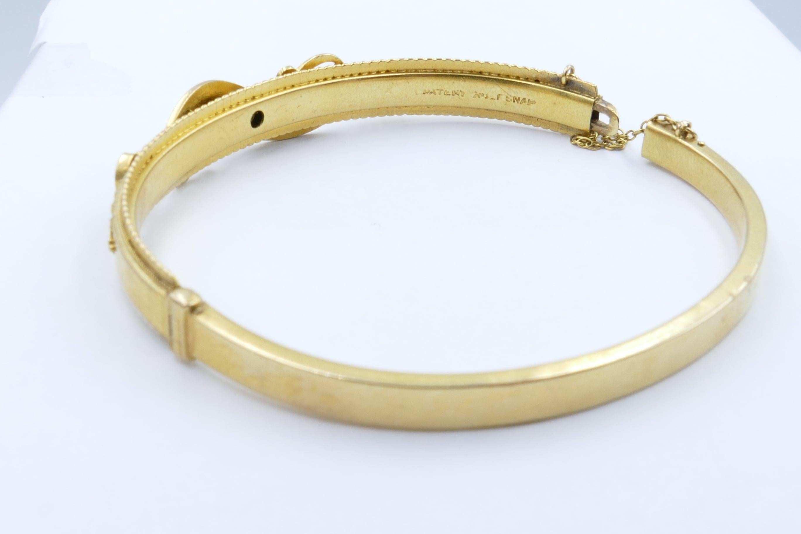 Victorian 15 Carat Yellow Gold and Diamond Bangle In Good Condition In Splitter's Creek, NSW