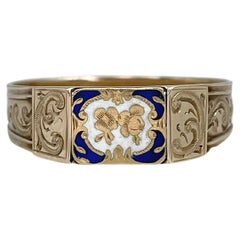Antique Victorian 15 Karat Gold Blue White Enamel Floral Motif Band Ring
