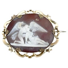 Victorian 15 Karat Gold Psyche And Cupid Shell Cameo Pin Brooch