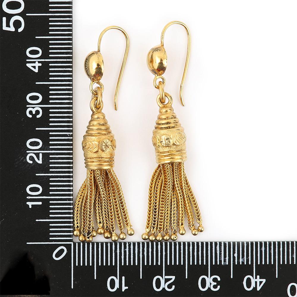 Victorian 15 Karat Yellow Gold Tassel Drop Earrings, circa 1860 3