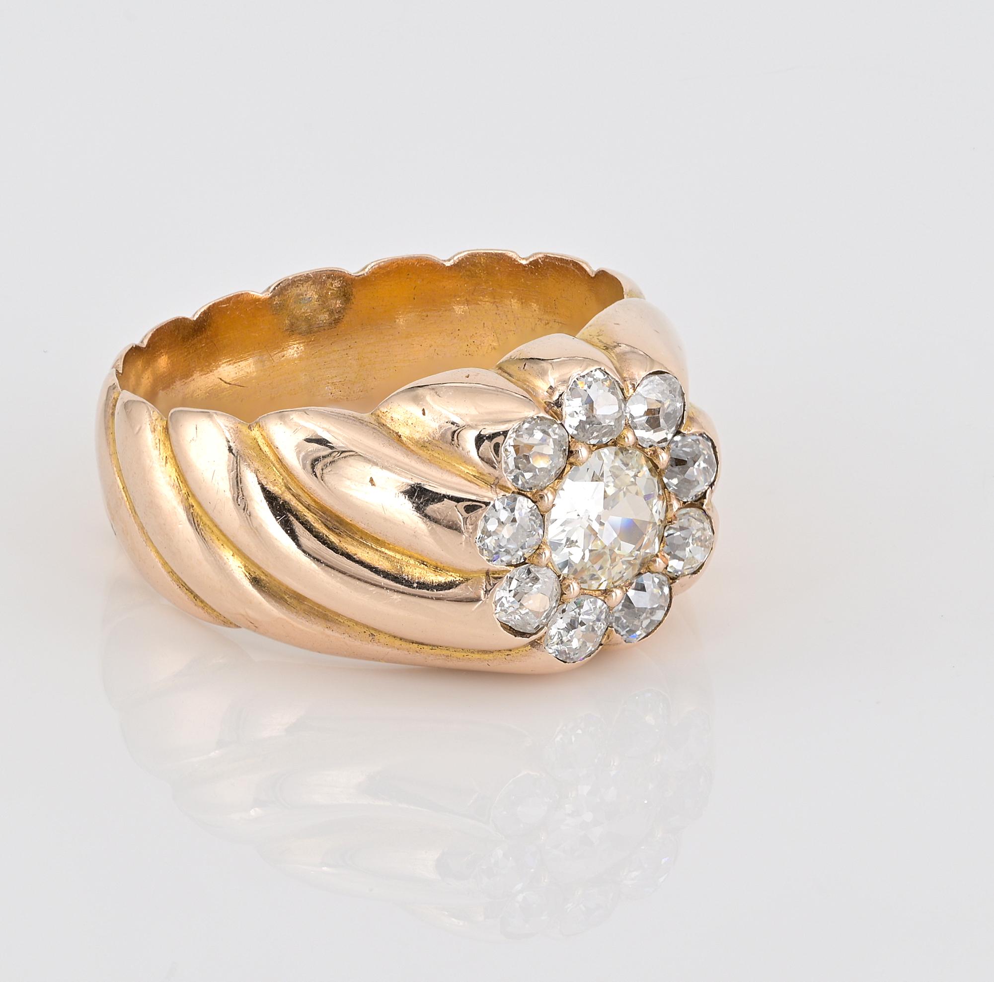 viktorianische 1.50 Karat. Diamant Twisted 18 Kt Ring (Edwardian) im Angebot