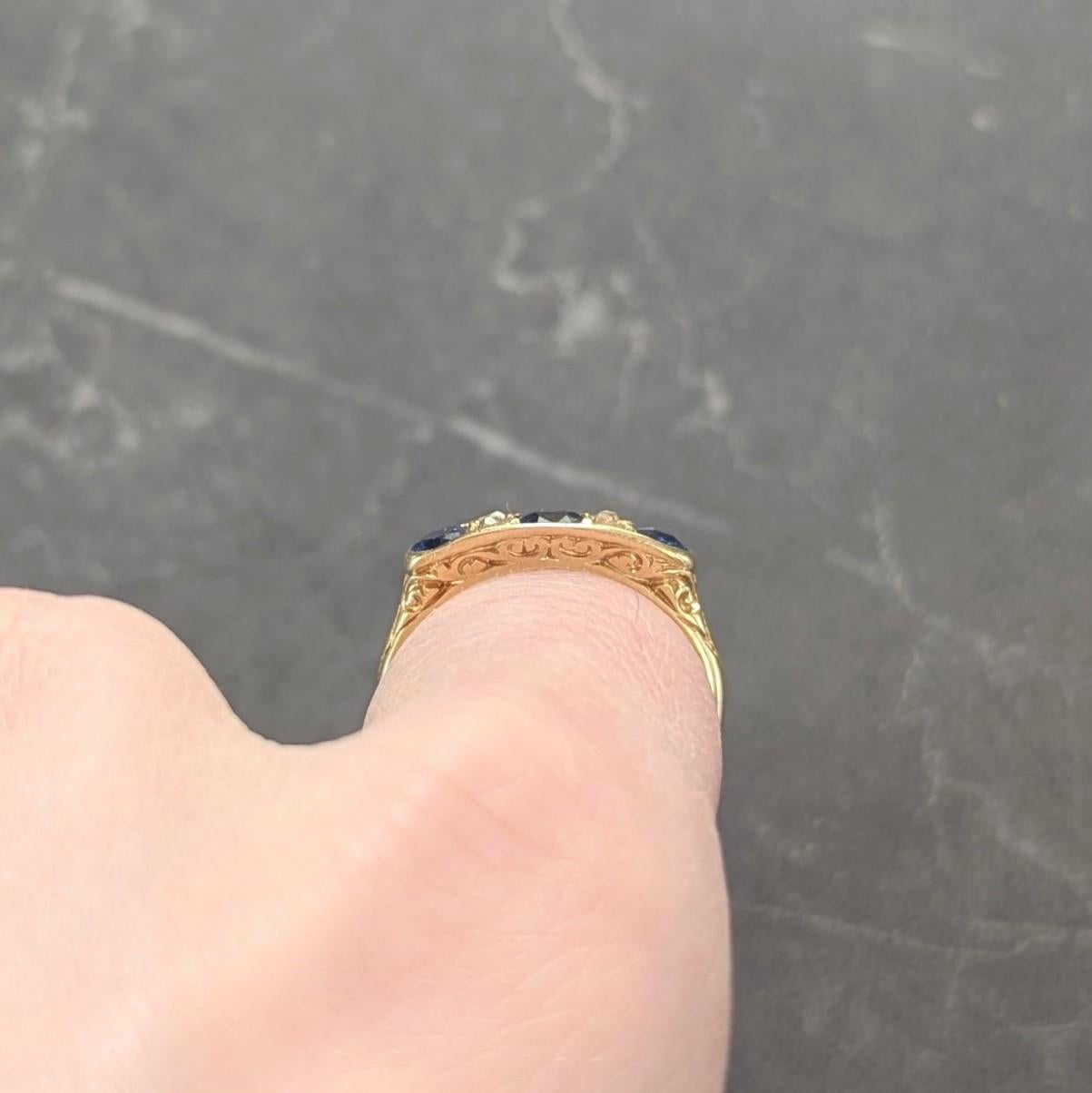 Victorian 1.52 CTW Sapphire Diamond 18K Yellow Gold Antique Scroll Band Ring For Sale 4