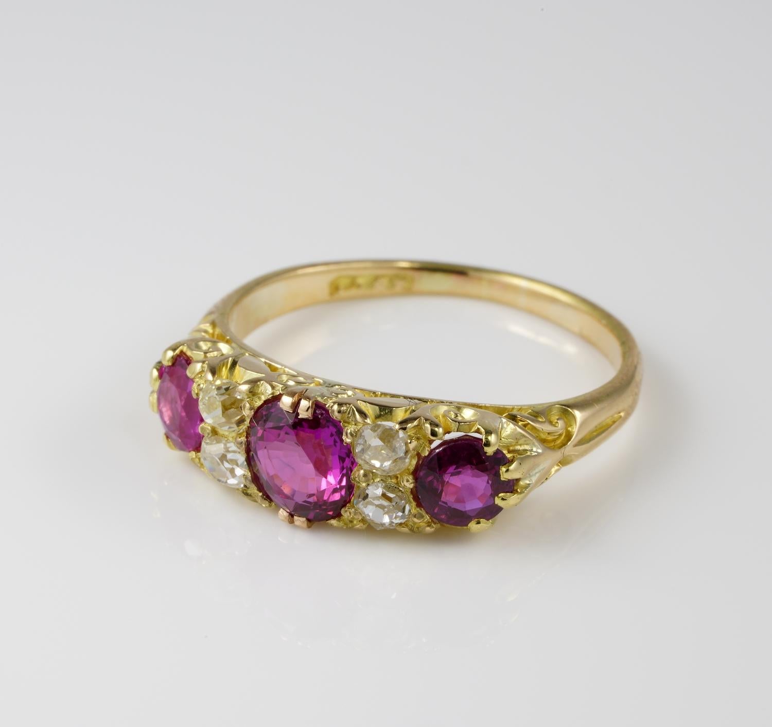 Victorian 1.55 Carat Natural Burmese Ruby .40 Carat Old Diamond Seven-Stone Ring In Good Condition For Sale In Napoli, IT
