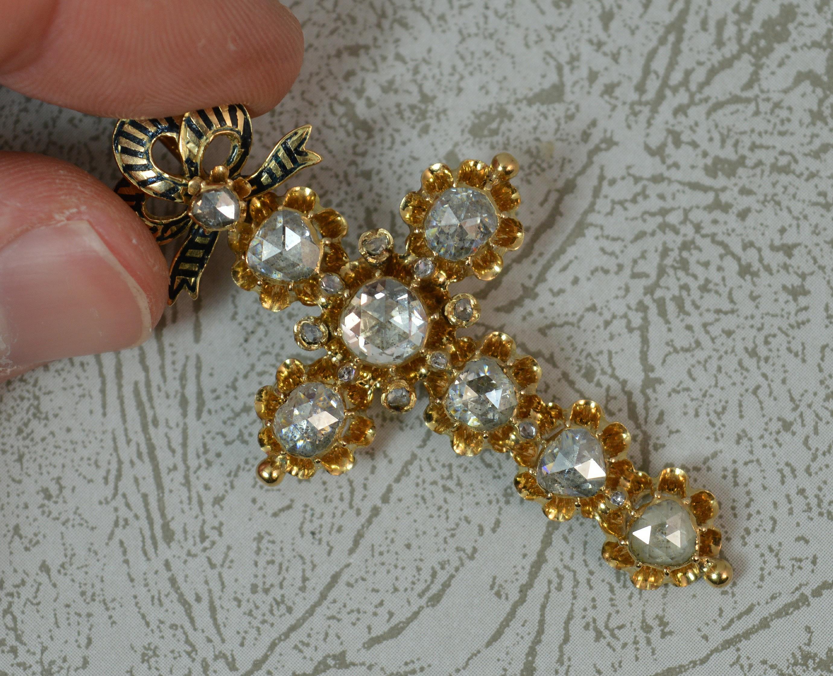 Viktorianischer Kreuzanhänger aus 15 Karat Gold mit 4 Karat Diamanten im Rosenschliff im Angebot 5