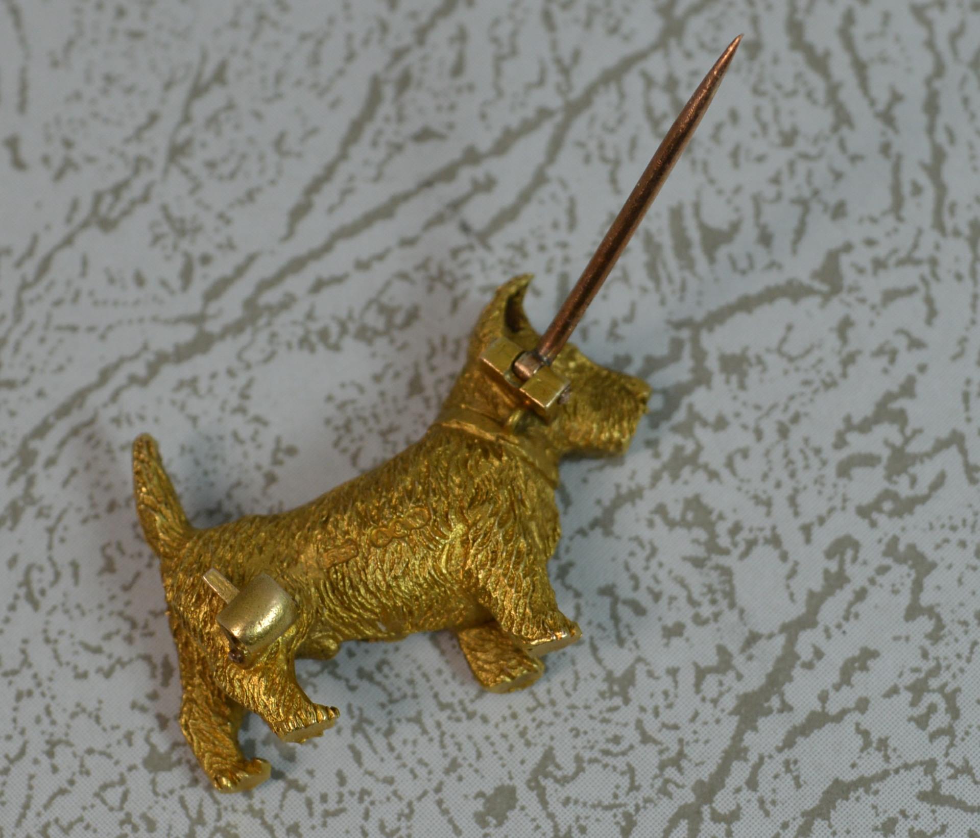 Victorian 15 Carat Gold Alabaster & Wilson Scottish Scottie Terrier Brooch 5