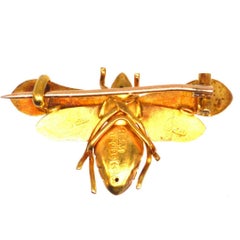 Victorian 15ct Gold Bee Brooch